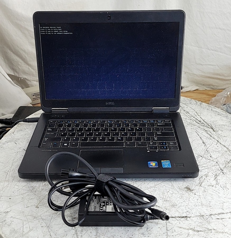 DELL LATITUDE E5440 Laptop Core I5-4300U 8GB 500GB SEE NOTES