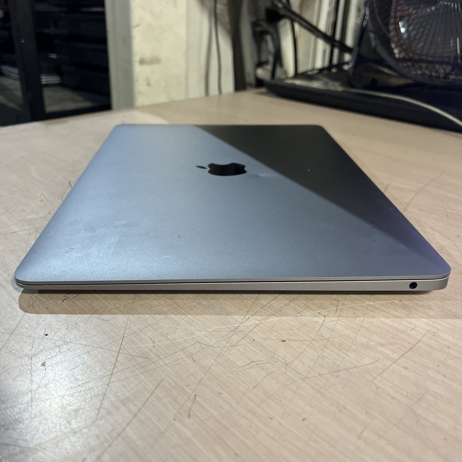 APPLE MACBOOK AIR “M1″ 8 CPU/7 GPU 13” 3.2GHZ 8GB RAM 128SSD