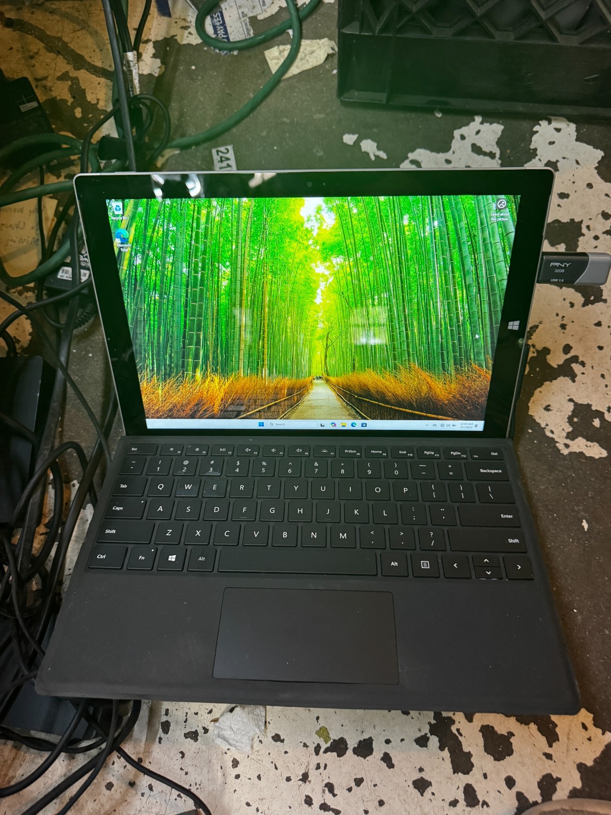 Microsoft Surface Pro 3 Core I5-4300U 4GB RAM 128GB SSD Laptop #6500