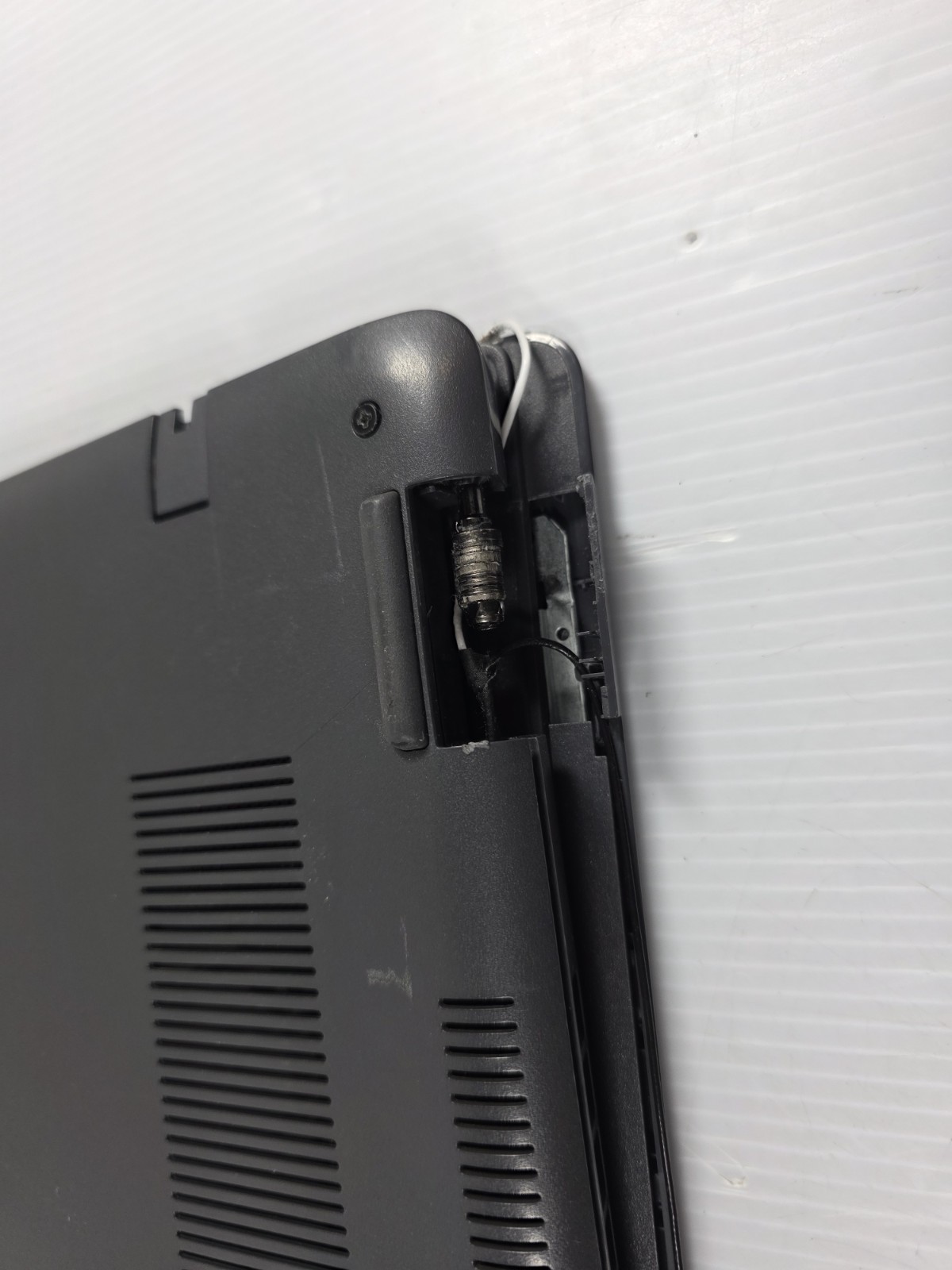 DELL LATITUDE 15″ 3510 MOTHERBOARD i7-10510U J6VTW 0J6VTW Battery