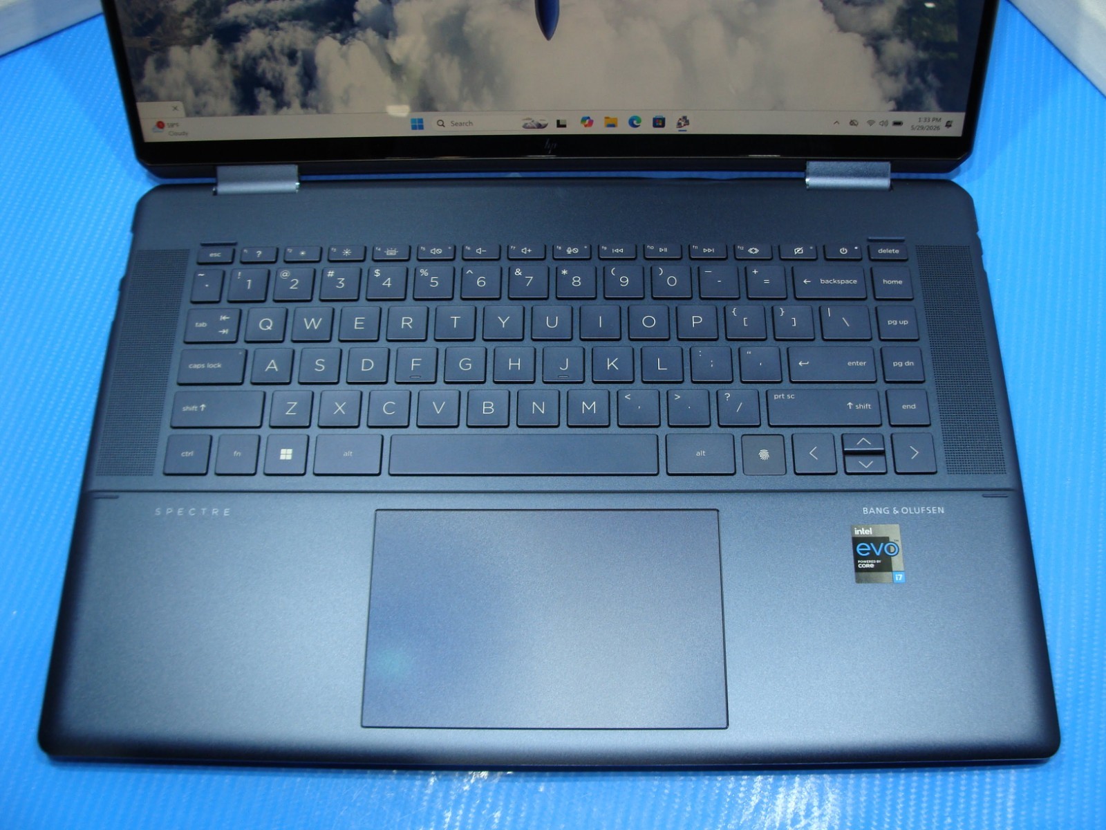 HP Spectre x360 16-f0013dx 16″ 3K+ TOUCH core i7-11390H 3.4GHz 16GB 512GB
