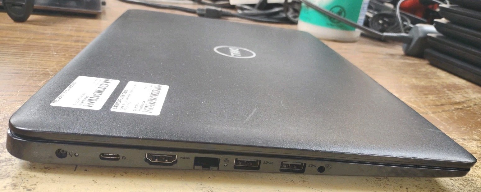 Dell Latitude 3500 Laptop W/ i5-8265U, 8GB, 512GB.