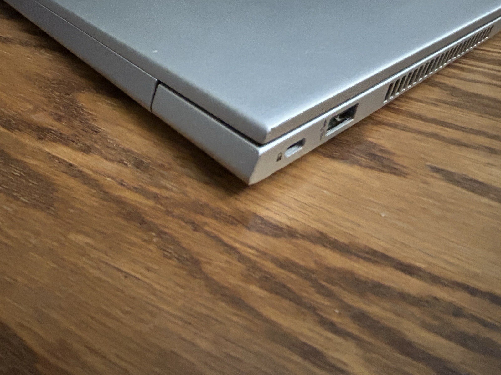 HP ProBook 440 G7 i5-10210U 32GB RAM 238GB SSD 14″ Silver Windows 11 Pro Laptop