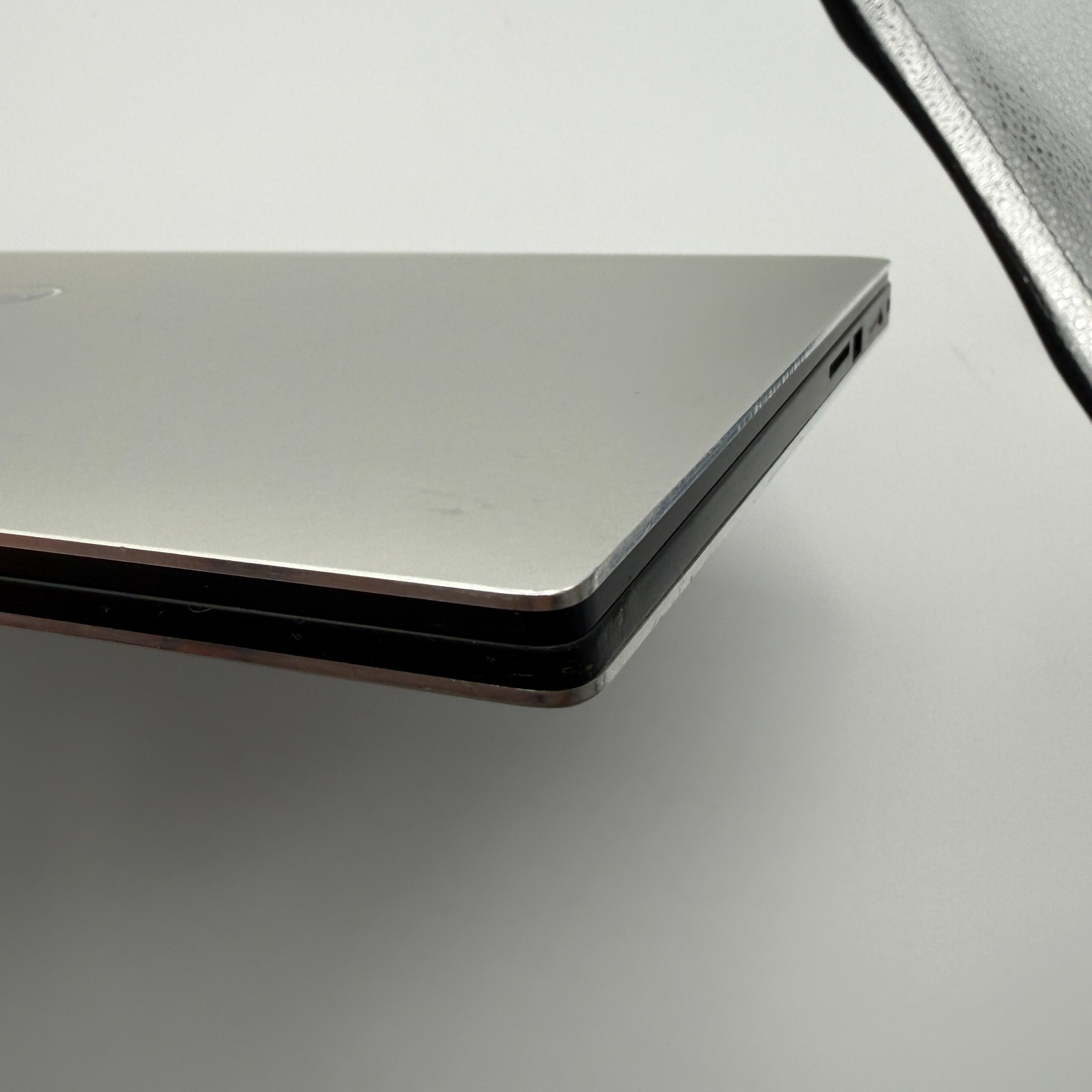Dell Precision 5530 i7-8850H 16GB 128GB SSD Quadro P1000 Win11