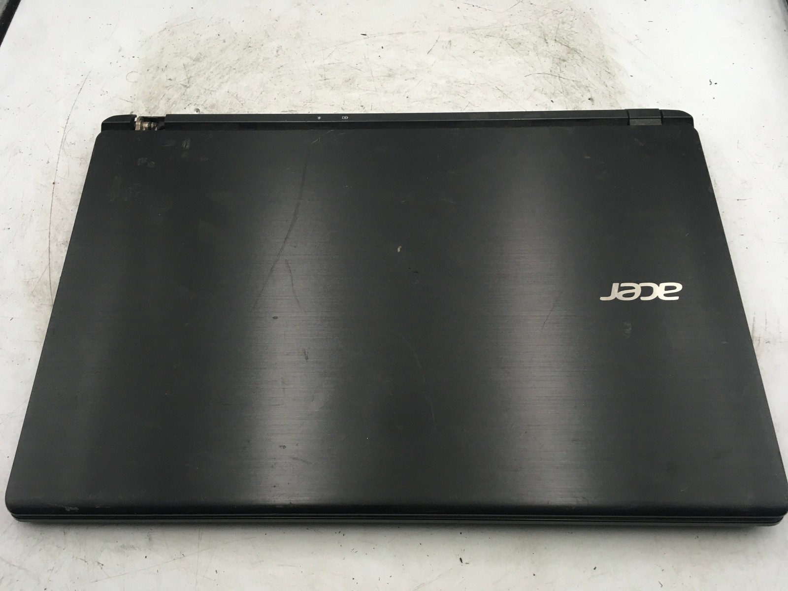 ACER ASPIRE V5 ZRK – FOR PARTS/BAD LCD – Intel Core i5-3317U – NO RAM – READ -BB