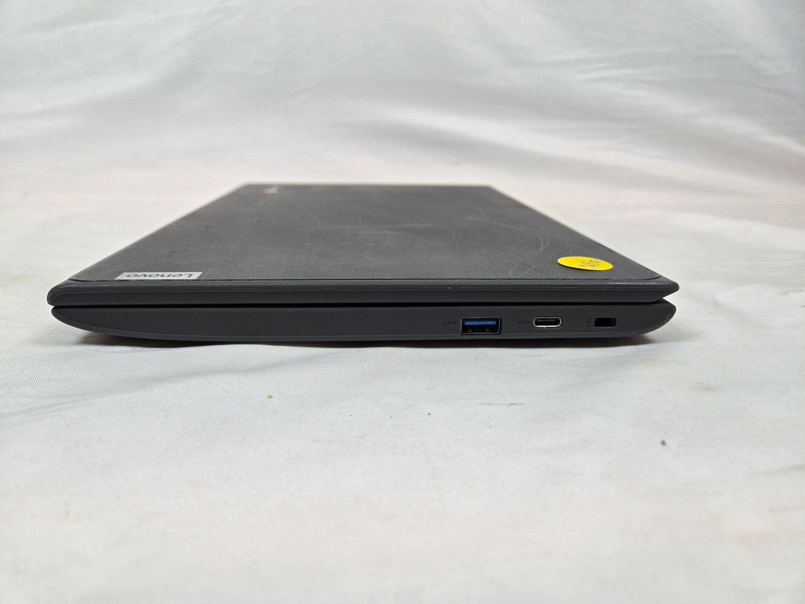 Lenovo Chromebook 100e 2nd Gen AST AMD-A4 4GB RAM 32GB eMMC *Read*