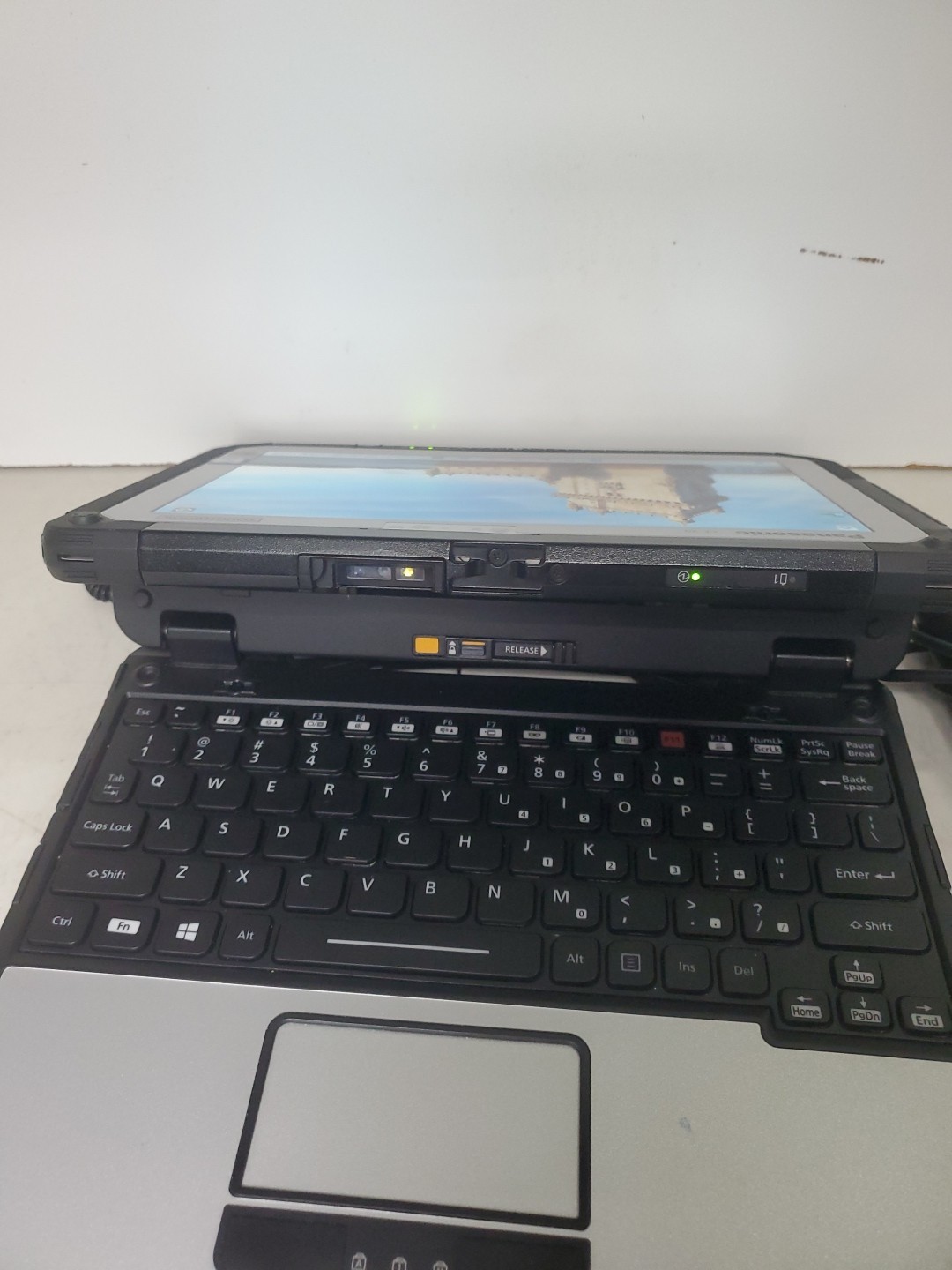 Panasonic Toughbook CF20 Core i5 7Y57 1.20GHz 16GB RAM 256GB SSD Win 10 Pro