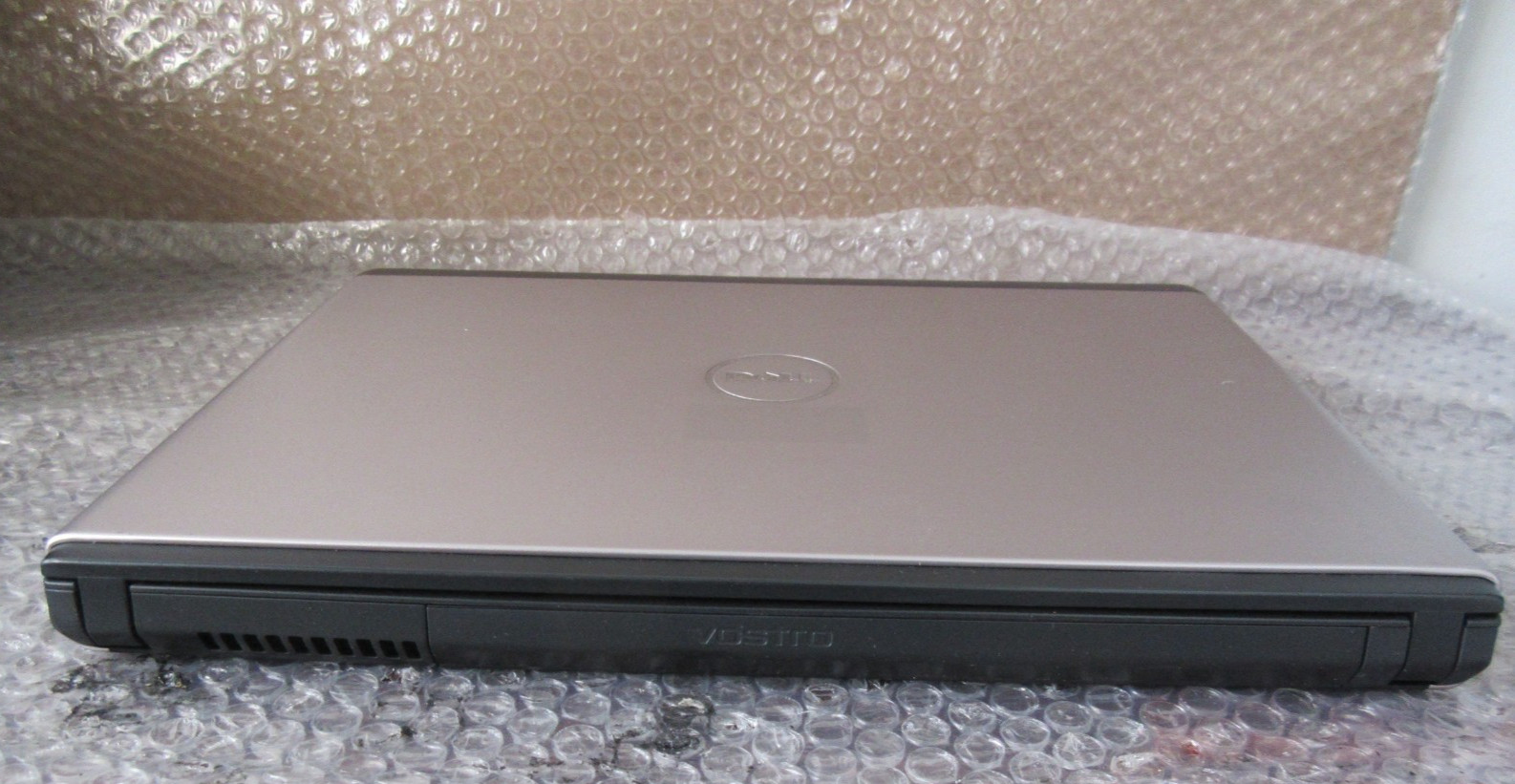 Dell VOSTRO 3300 Laptop, Intel Core i3 M370@2.40GHZ, 4GB RAM, 320GB SSD, Win10