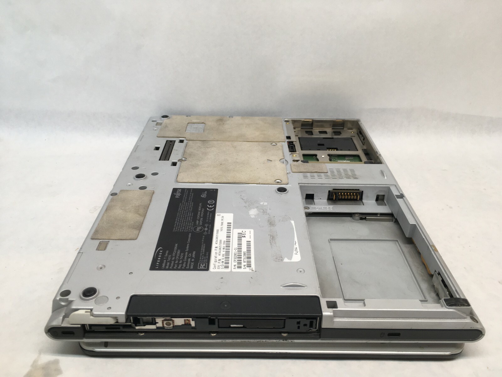Fujitsu LifeBook T4215 Tablet Laptop For Parts Powers on No Video NO HDD/RAM JR