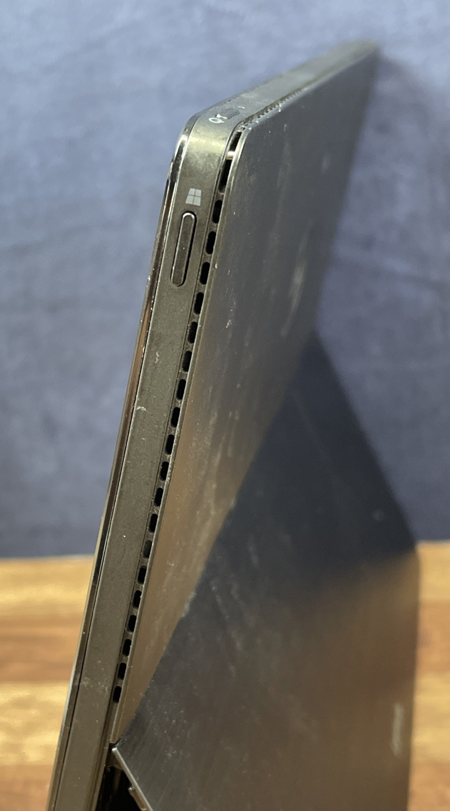 Dell Latitude 5290 Core i5-8350U 3.60 GHz 8GB RAM 256GB SSS NO OS