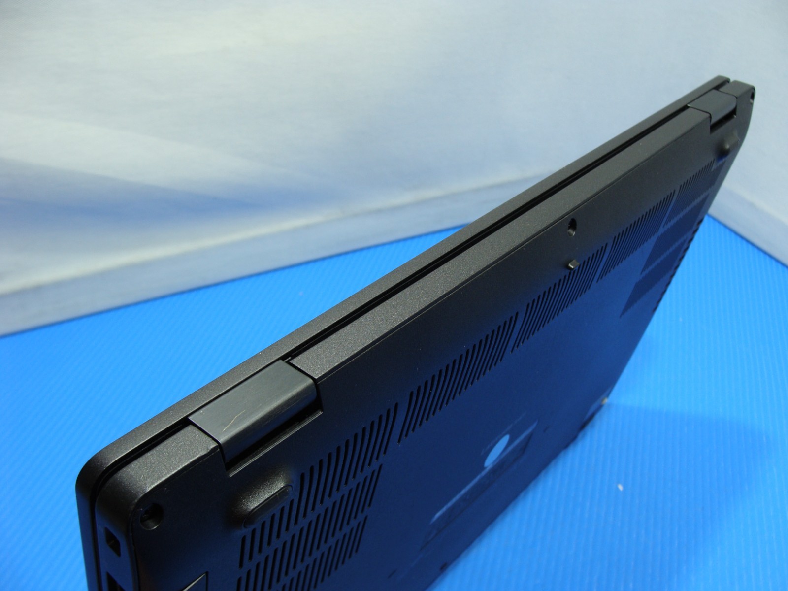 Dell Latitude 5401 14″ FHD TOUCH core i7-9850H 2.60GHz 16GB 512GB SSD Win 11Pro