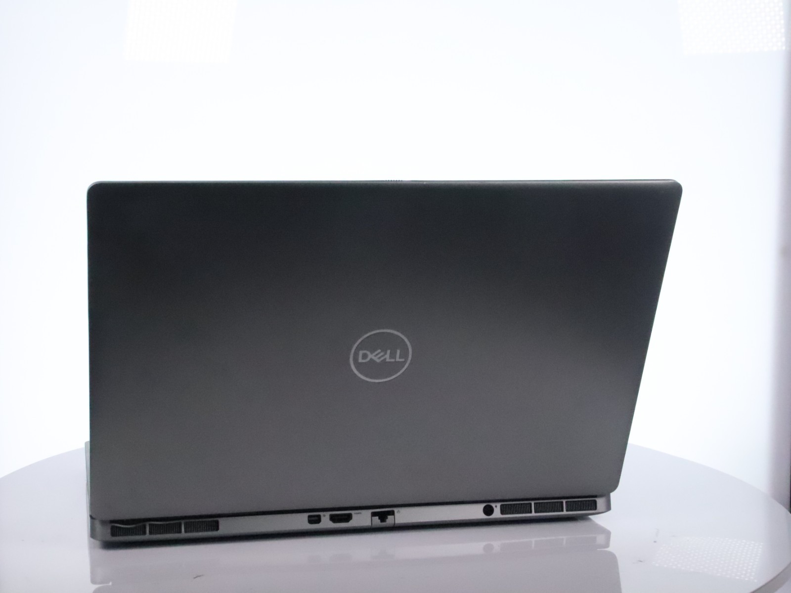 Dell Precision 7560 i7-11850H 32GB RAM 512GB NVMe 4GB NVIDIA T1200 W11P w/ AC