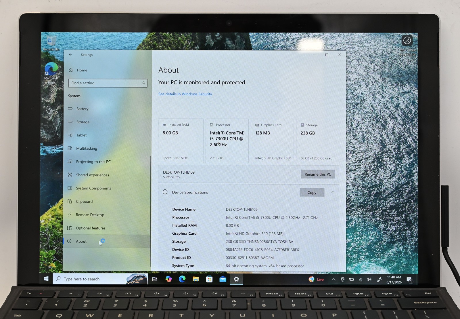 Microsoft Surface Pro 5 1796 i5-7300 2.6GHz 8GB RAM 256GB SSD Windows 10
