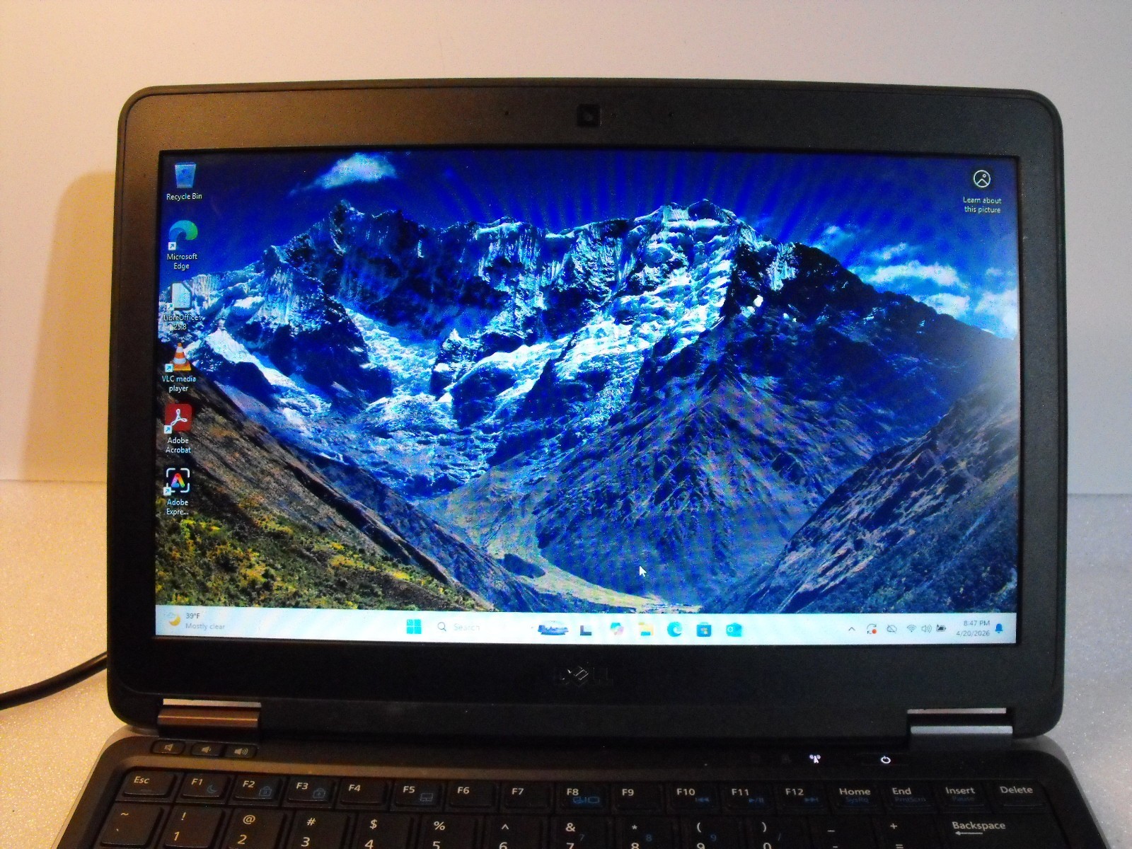 Dell Latitude E7240 12.5″ Intel Core i5-4310U 2.0 GHz, 8GB 128GB SSD Win 11 Pro