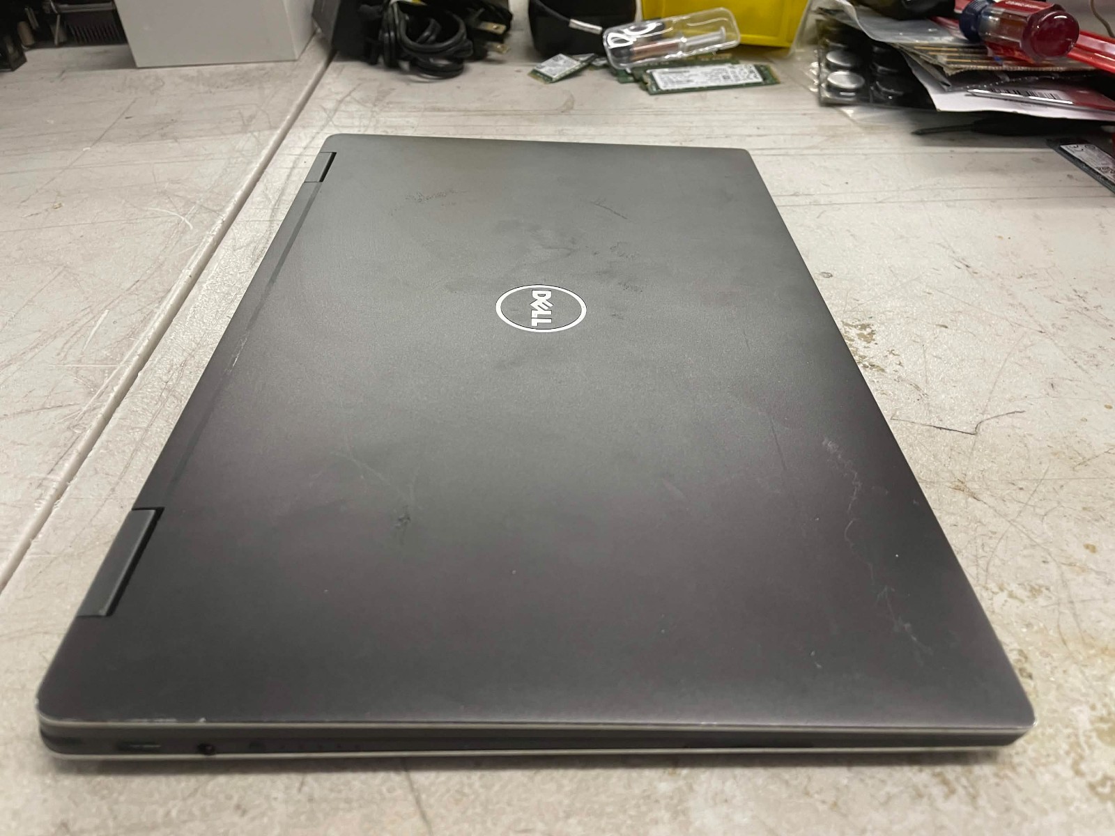Dell XPS 13 9365 i5-7Y57@1.20GHz, 8GB RAM, 256GB NVME, Touchscreen NO PS