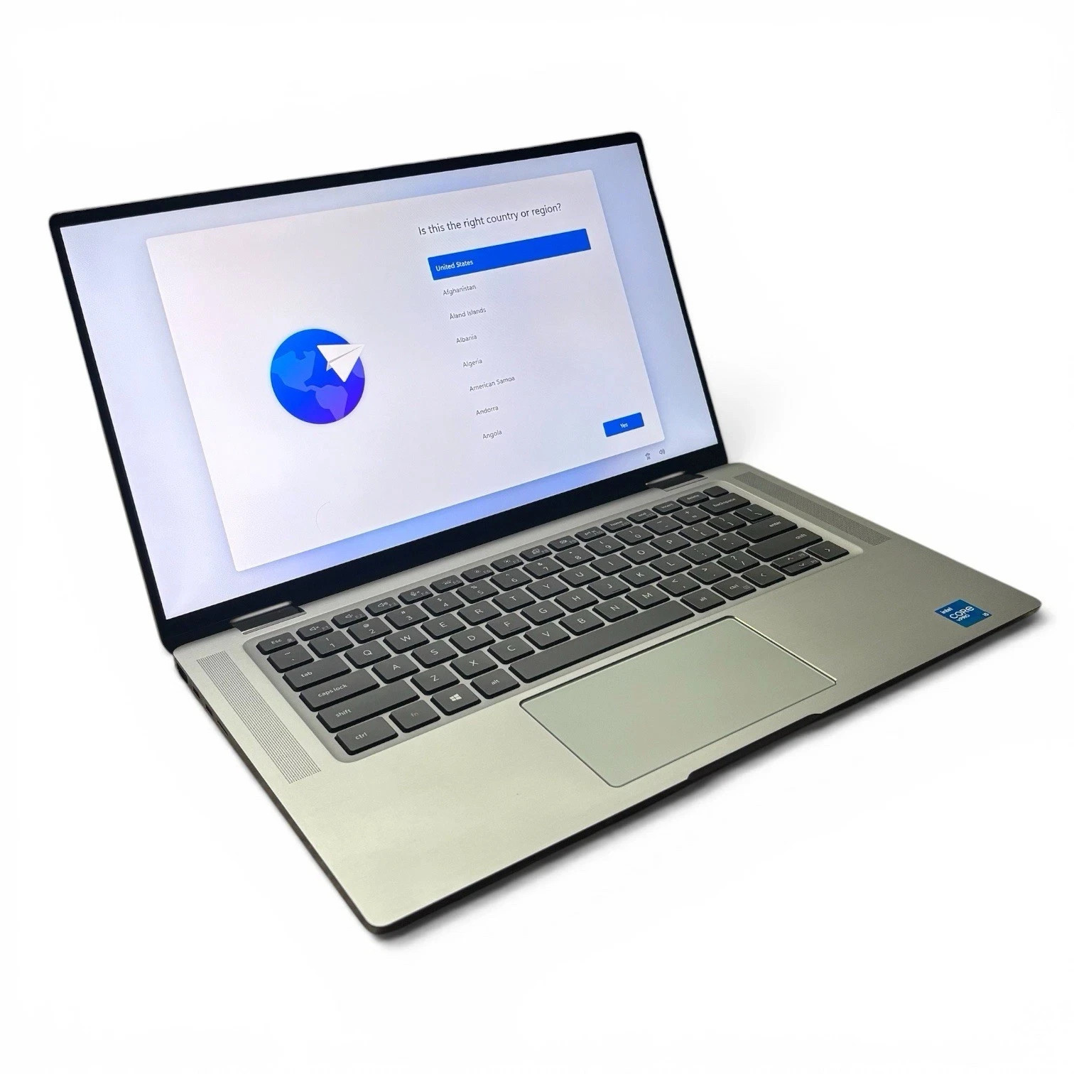 Dell Latitude 9520 2-in-1| i7-1185G7 |16 GB| 512 NVMe| 15.6″ Touch Win 11 Office
