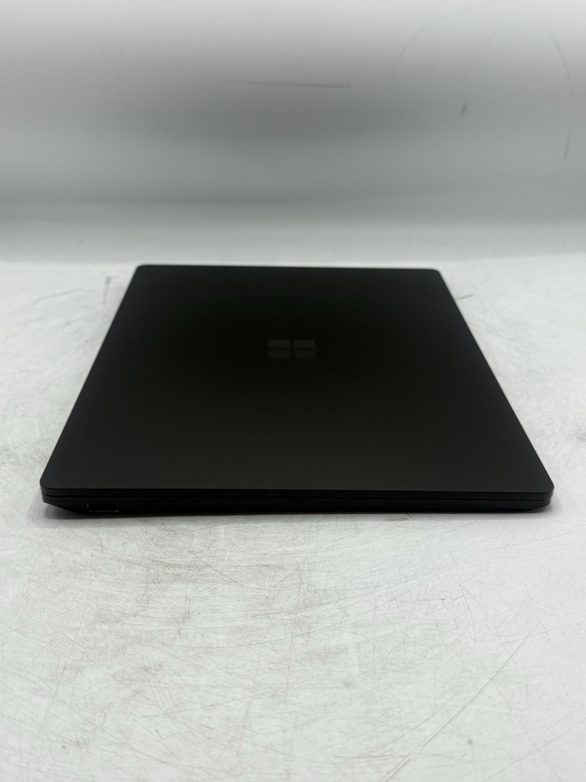 Microsoft Surface Laptop 4 1951 13.5″ i7-1185G7 3.0GHz 16GB RAM 512GB NVMe Win11