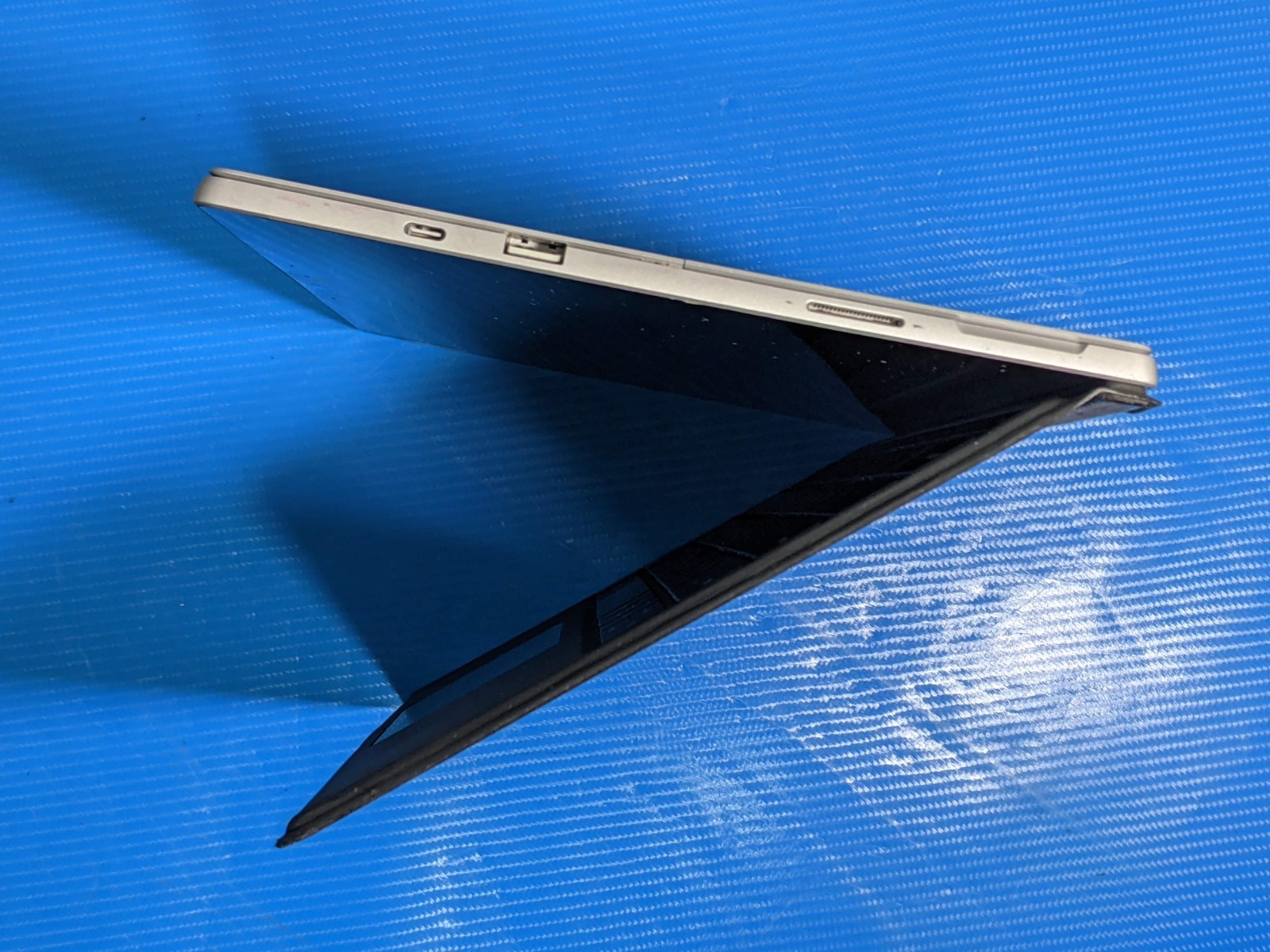 MS Surface Pro 7+ 1961 12.3″ 2736×1824 TOUCH i5-11th 2.4GHz 16GB 256GB W11P +PA