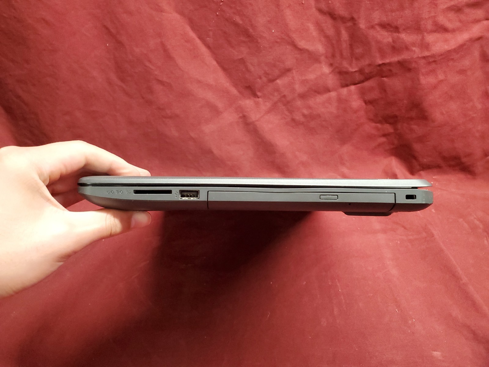 HP 250 G6 Notebook i5 7200U 2.50GHz /8GB/NO SSD #2878