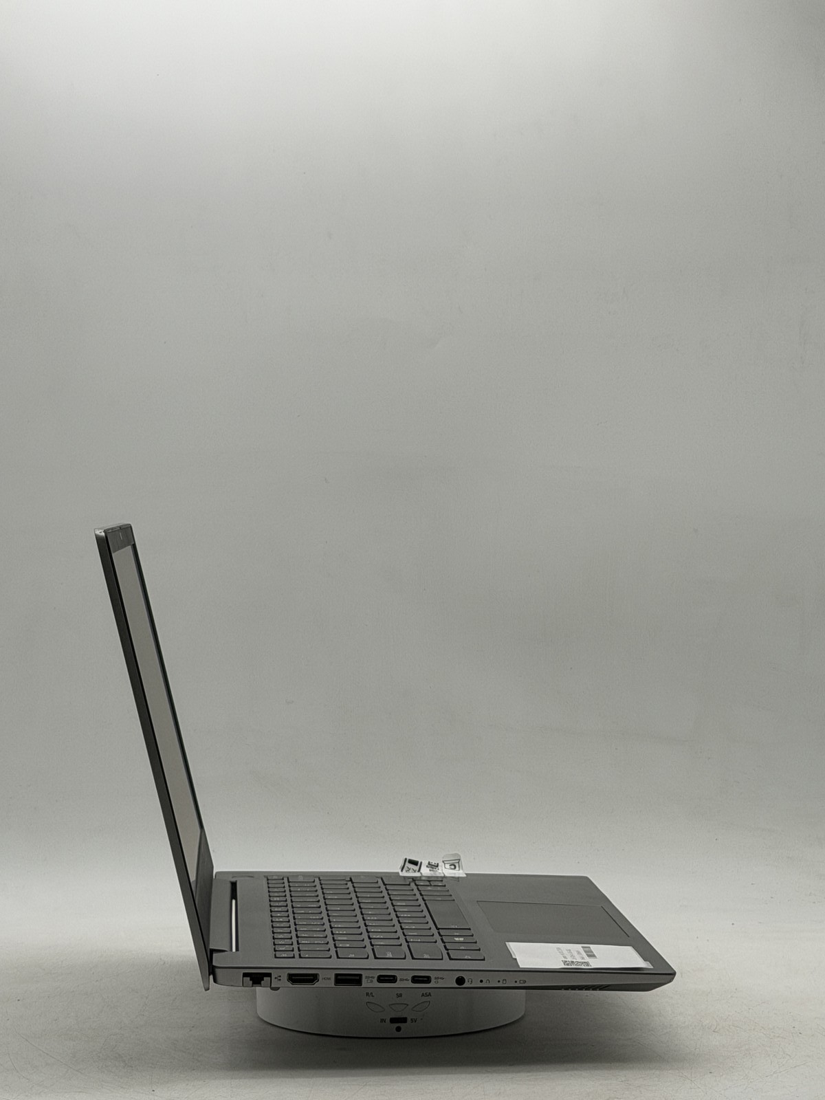 Lenovo ThinkBook (14-IIL) 14in i5-1035G1 8GB 256GB No OS {READ}