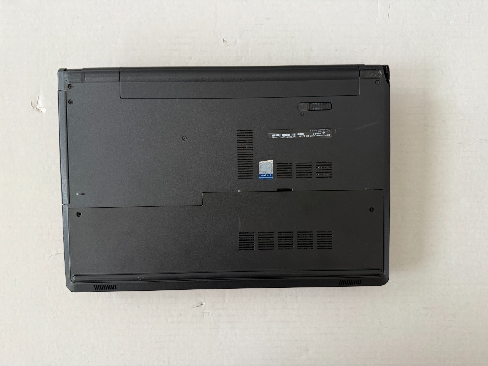 Dell Inspiron 5566 i5 7200 8GB RAM 500GB HDD Windows 10 Pro