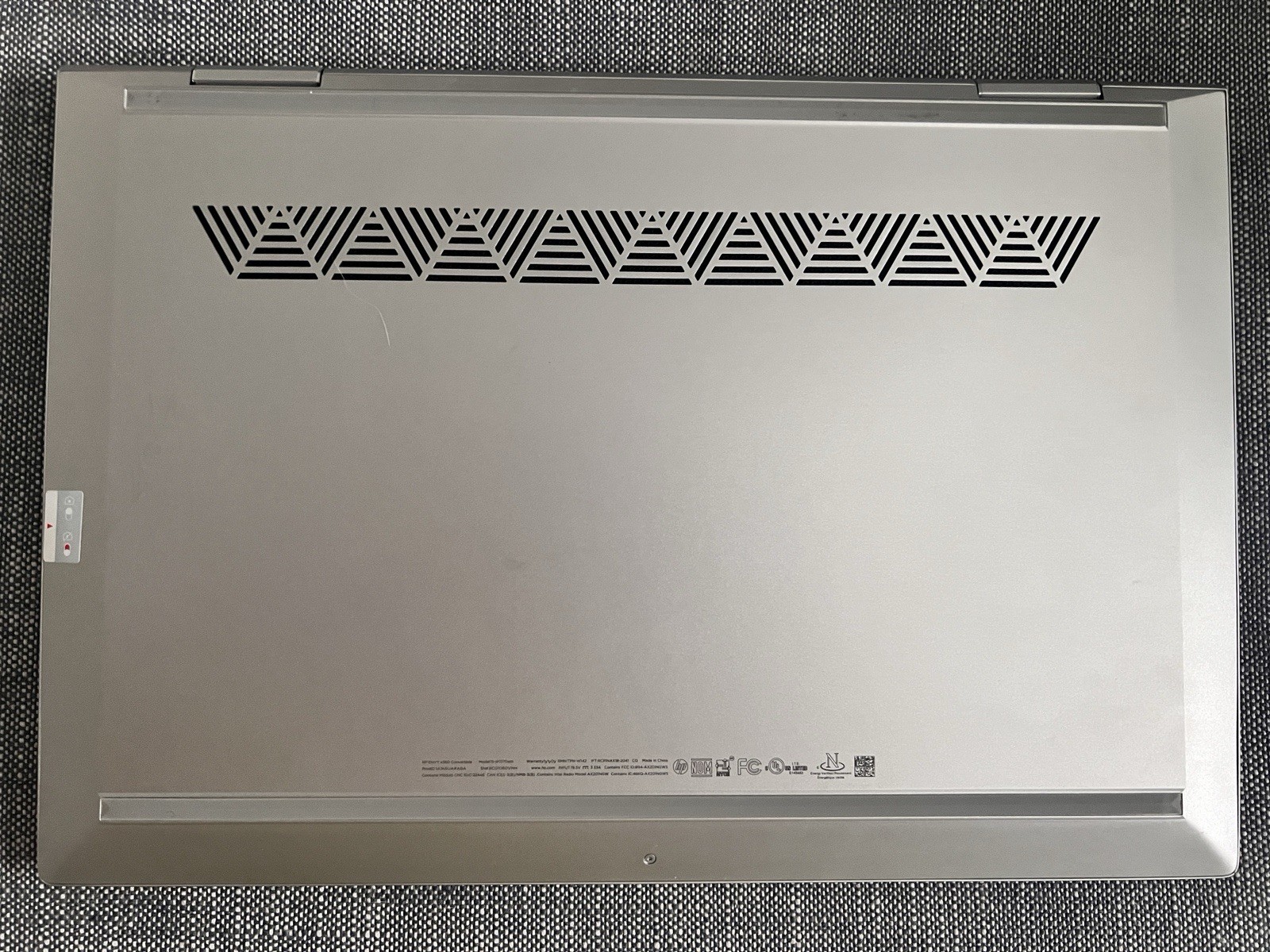 HP ENVY x360 15m-DR1070WM 15.6″ TOUCHSCREEN Laptop Intel Core i5, 256GB SSD, W11