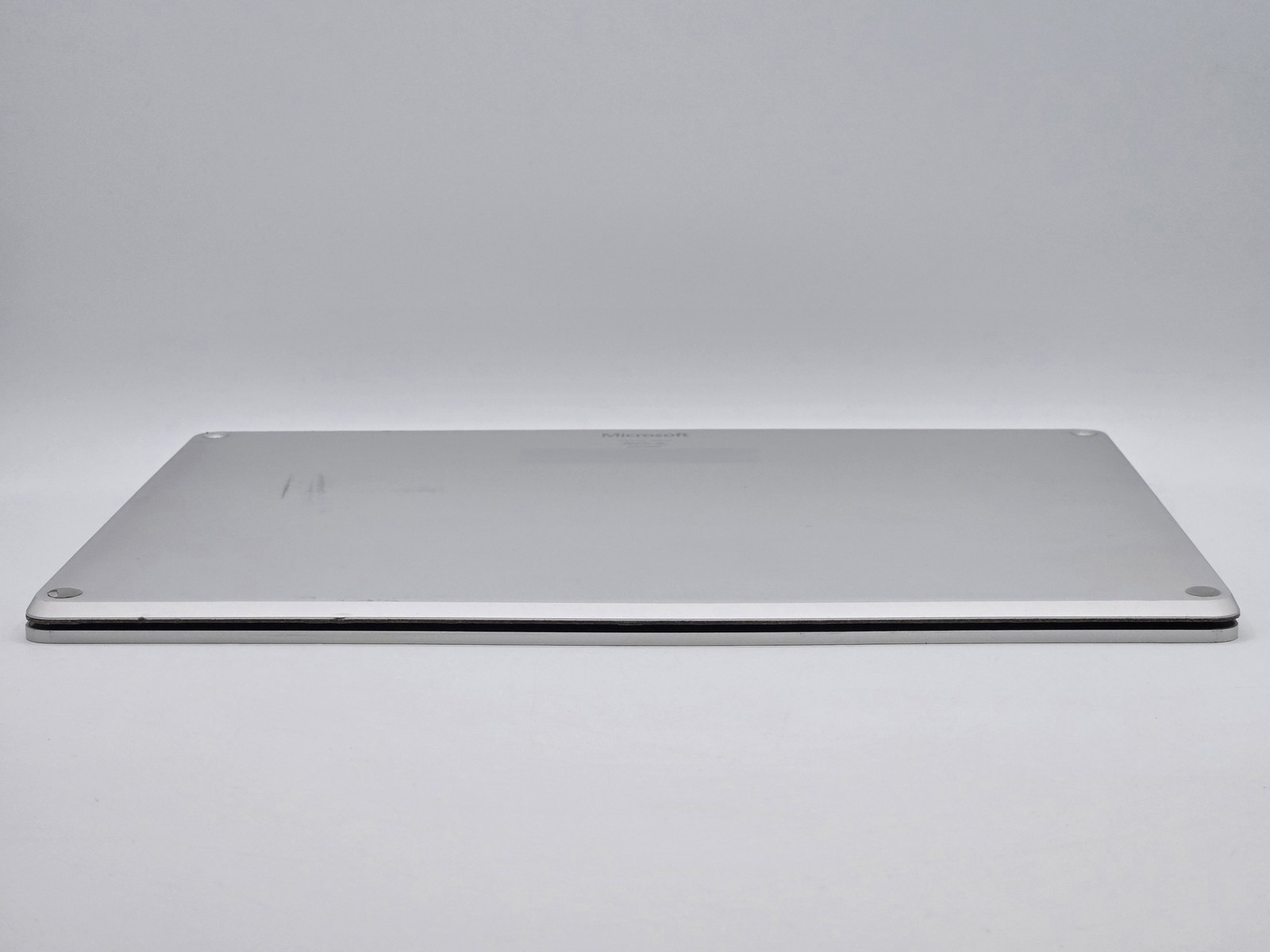 Microsoft Surface Laptop 13″ 2256 x 1504 I7-8650U 512GB SSD 16GB W11P *READ*