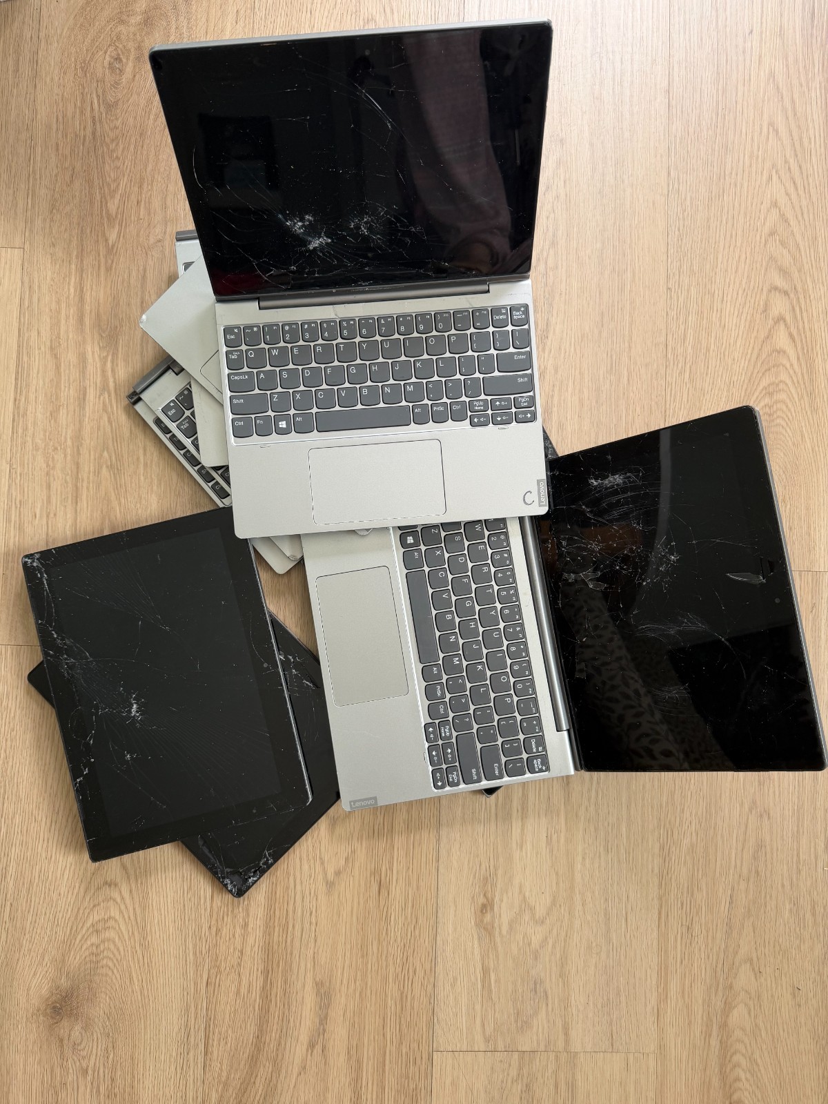 Lot of 6 Lenovo IdeaPad Duet Tablets + 6 Keyboards AS-IS For Parts Broken Screen