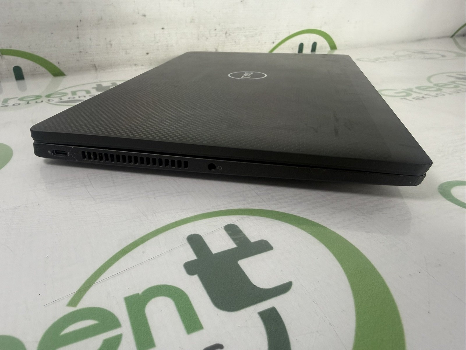 Dell Latitude 7420 14″ i5-1145G7 2.6GHz 16GB DDR4 256GB M.2 W11 Pro Laptop