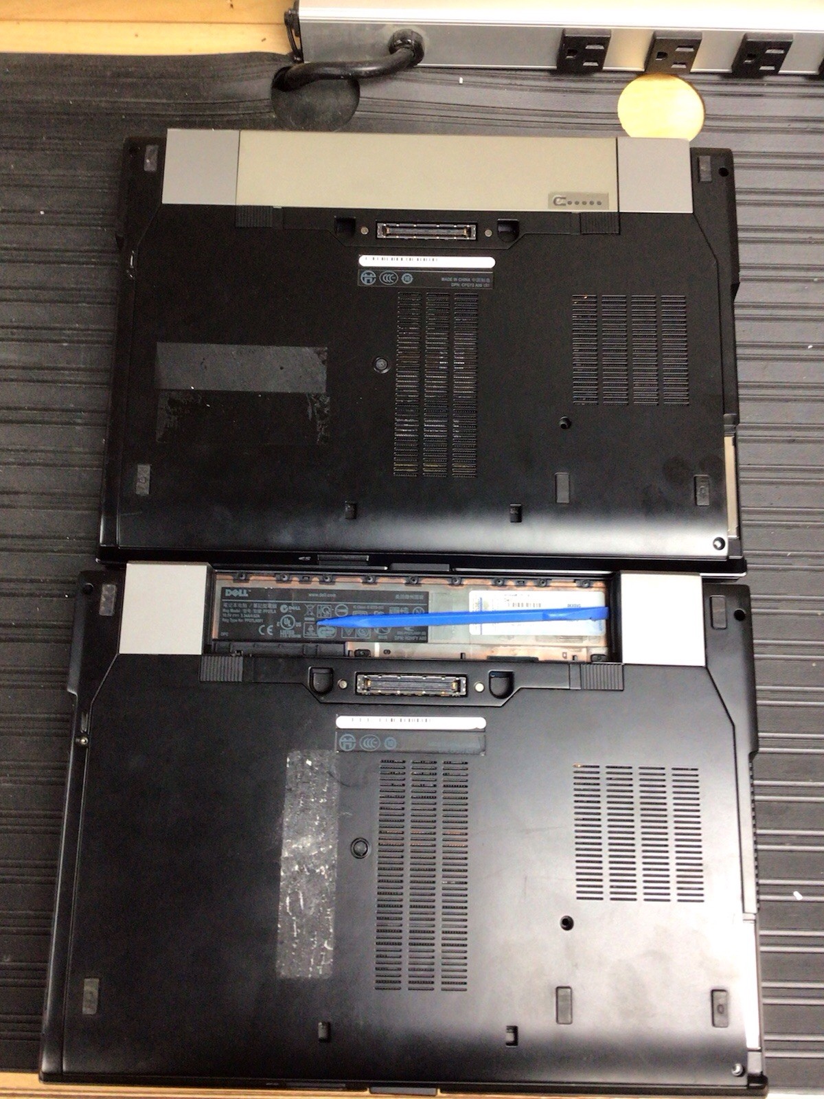 2x Dell Latitude E6410 Laptop AS IS | Intel Core i5/i7 | 4/8gb Ram | No HDD/OS