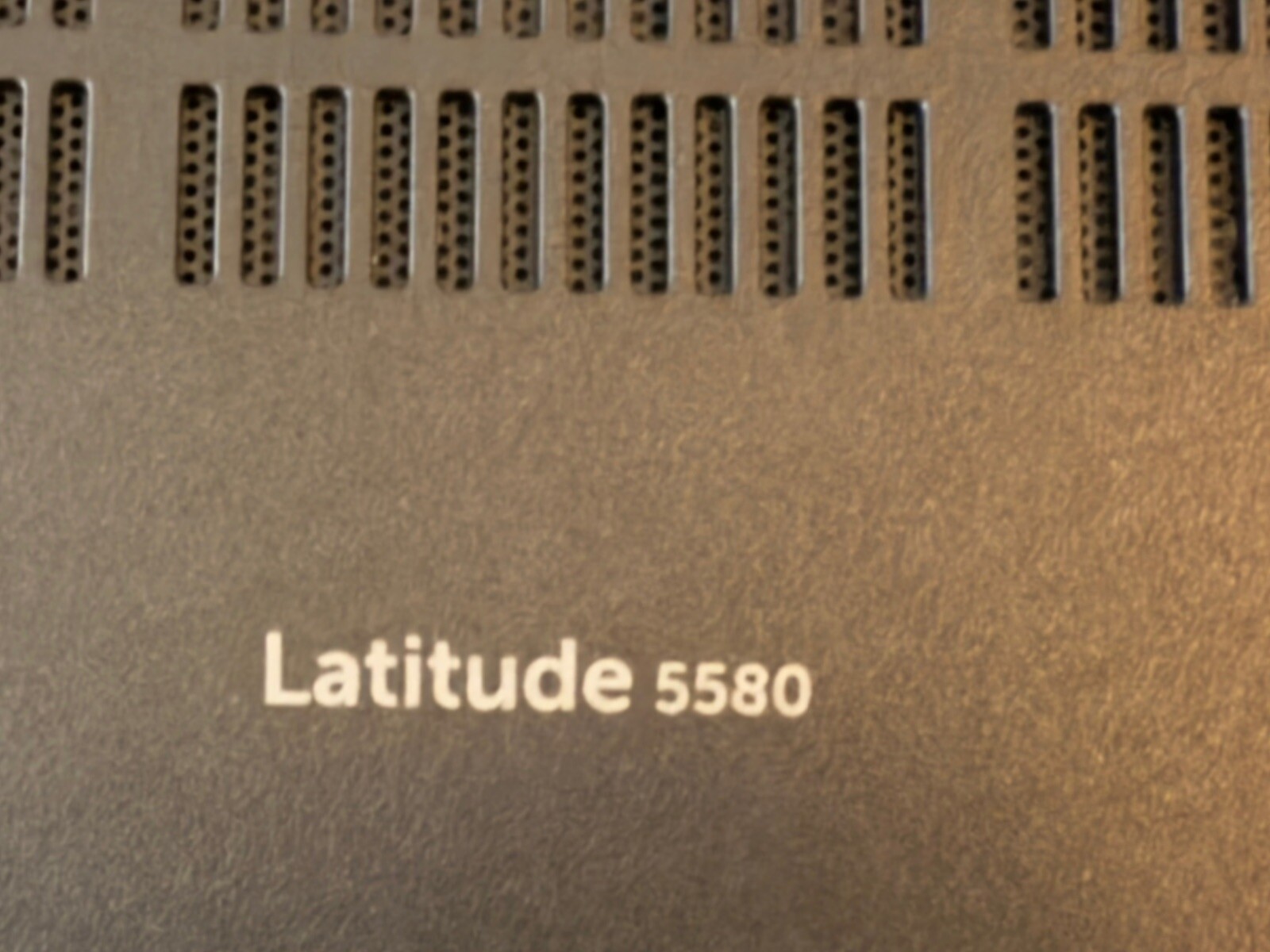 Dell Latitude 5591 | i5-8400H | 16GB RAM | 420GB SSD