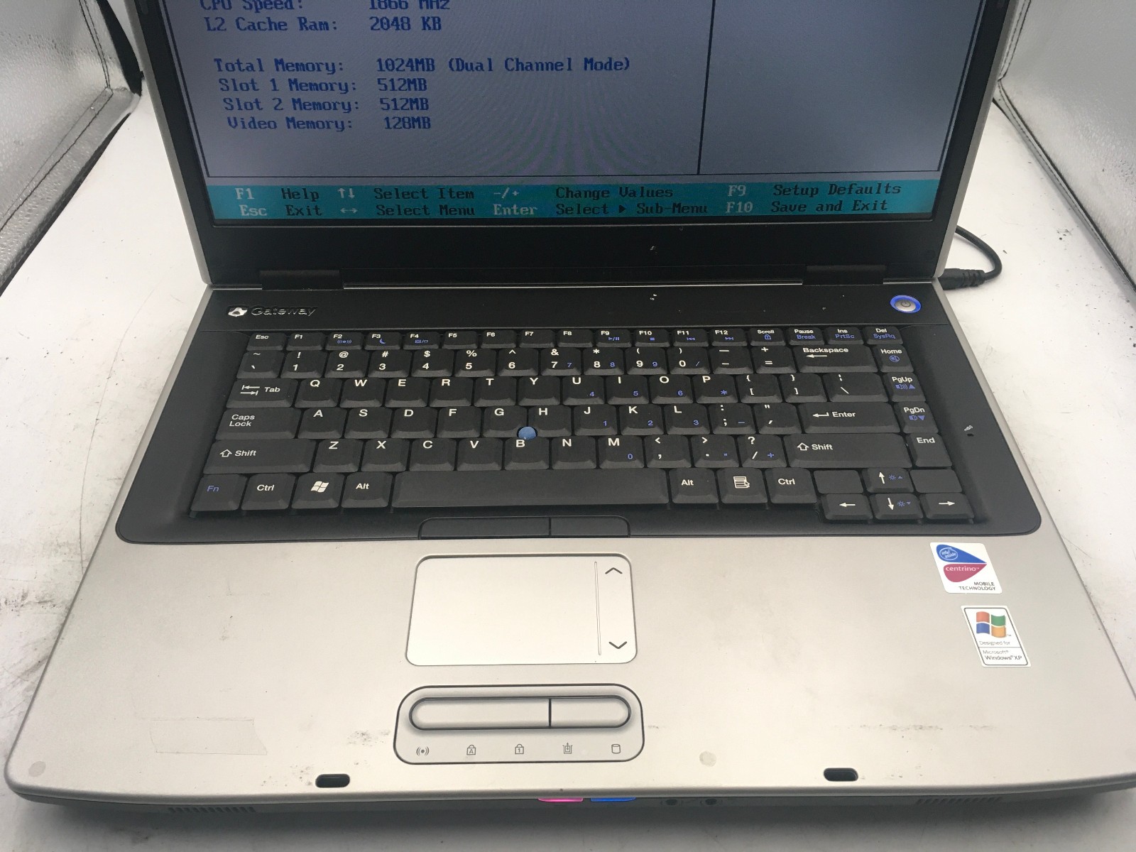 GATEWAY M460 – BOOTS TO BIOS – INTEL PENTIUM M – 1GB RAM – NO OS – READ DESC -BB
