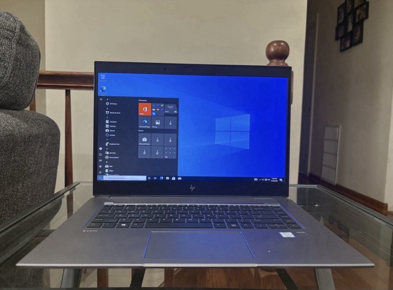 HP Zbook 15u G6/ 8th I7/ 16 Ram/256Ssd/ Charger Included/win 10 Pro