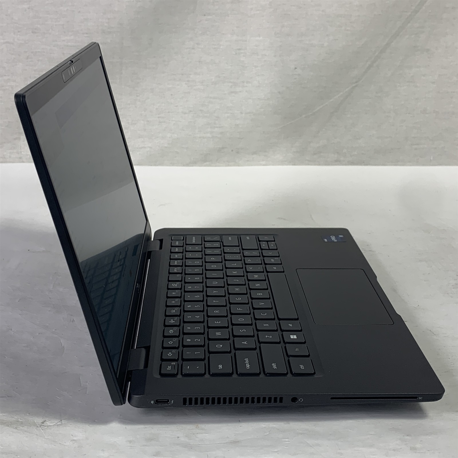 Dell Latitude 7330 13.3″ Laptop i7-1265U 1.8GHz 16GB 512GB NVMe SSD – Win 11