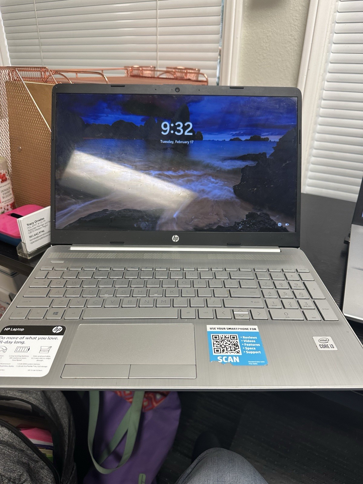 HP 14-dk0002dx 14″ (128GB, AMD A9-9425 Dual-Core, 3.1 GHz, 4GB) Laptop – Silver