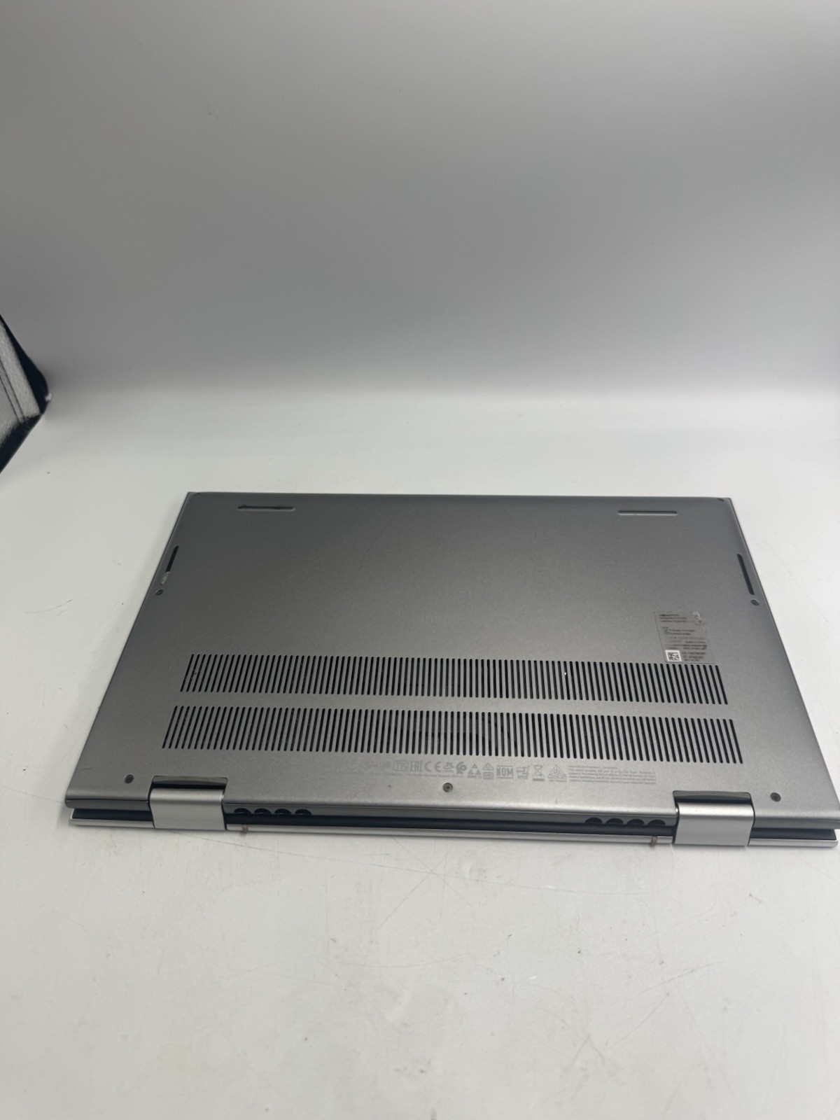 Dell Inspiron 14 5410 2-in-1 i5-1135G7 12GB 512GB Win10 Touchscreen Used Wear