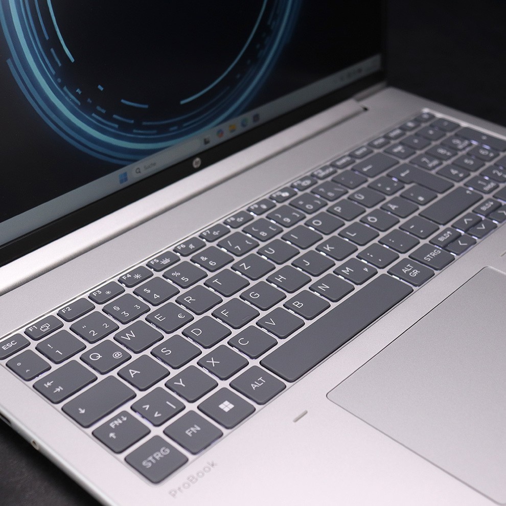 HP ProBook 4 G1i 16″ // Core Ultra 5 225U, 16GB RAM, 512GB SSD