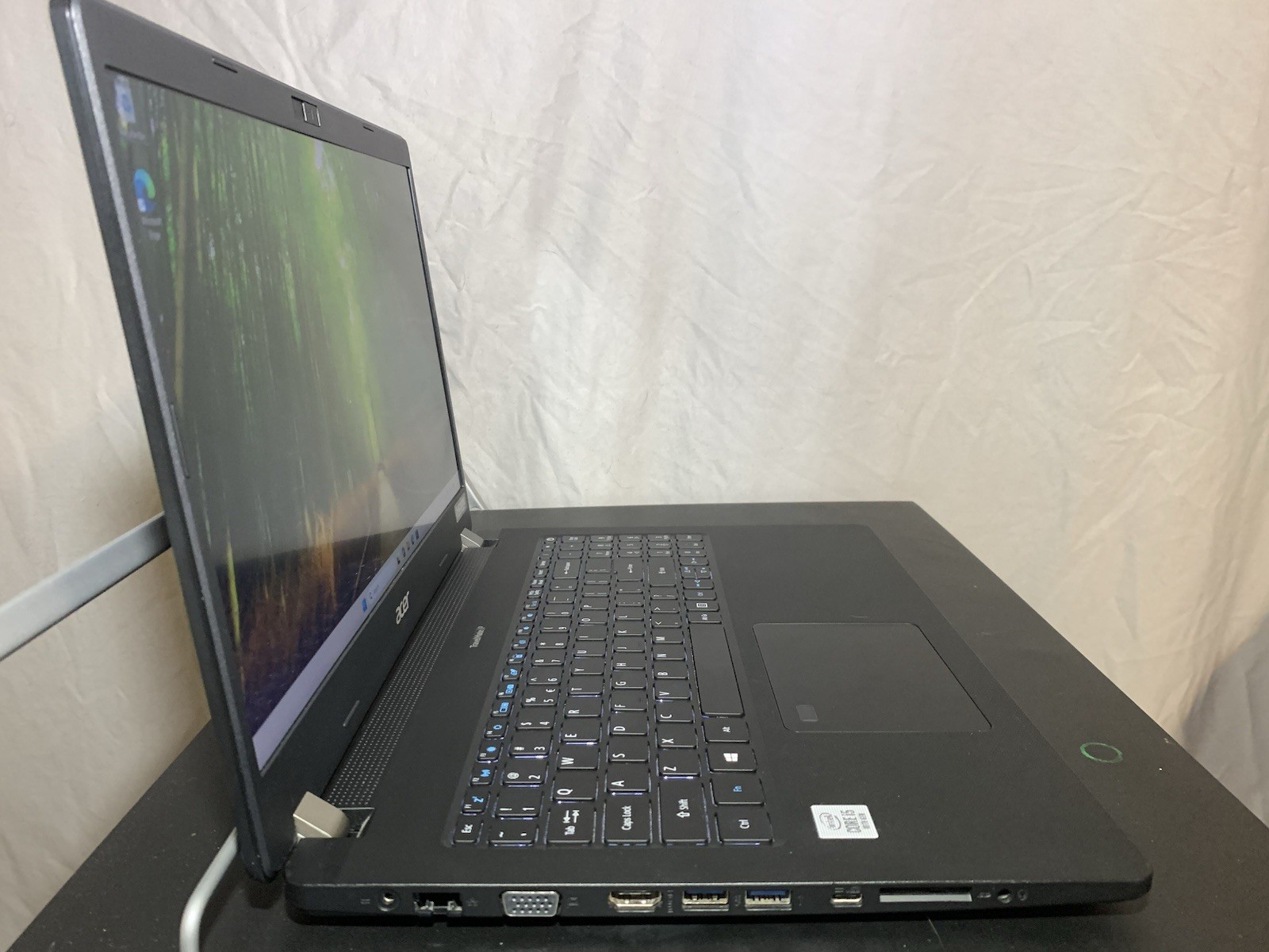 Acer TravelMate P215-52 i5-10210U 8GB 256GB SSD Win11 15.6in FHD Black