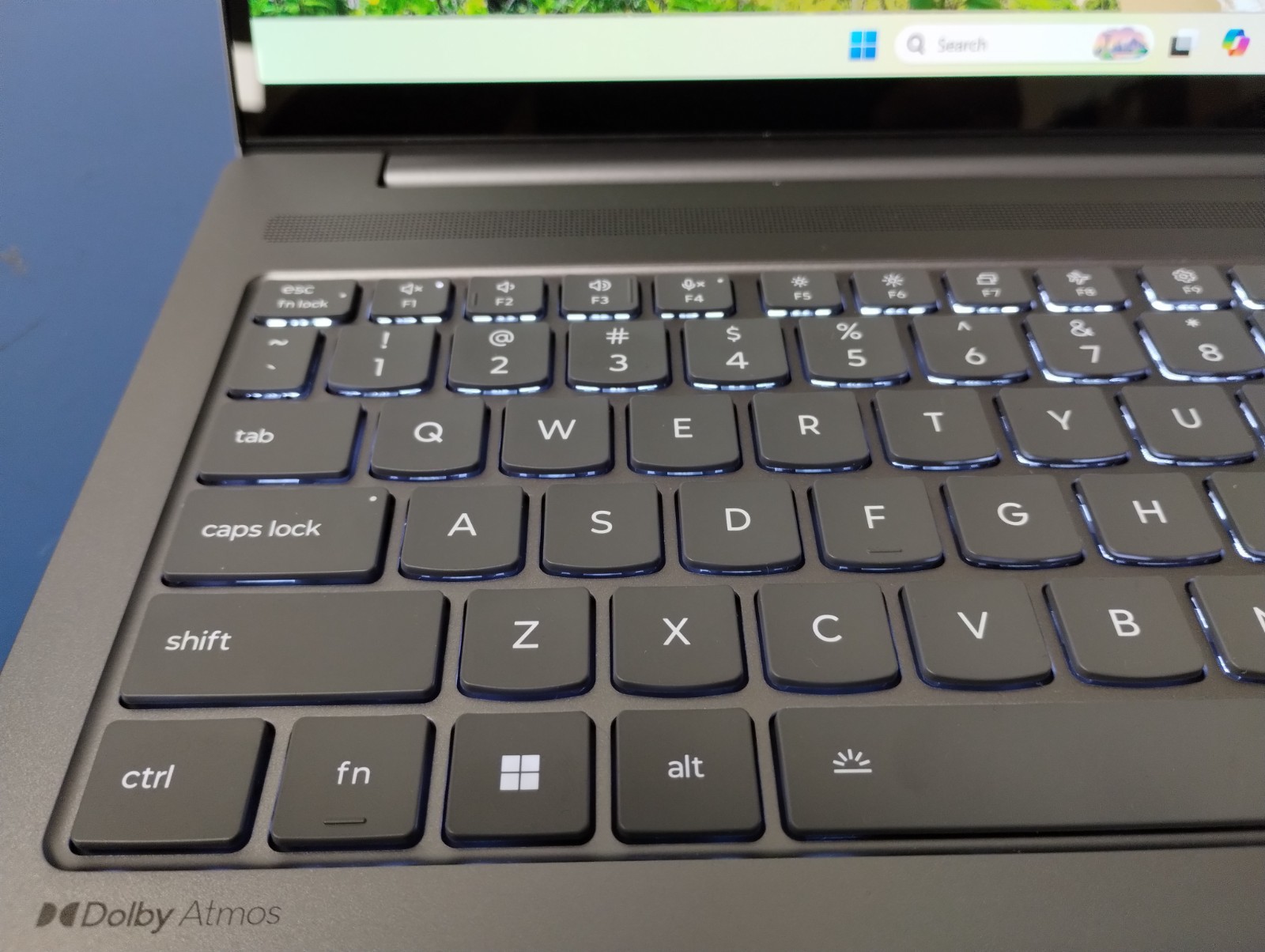 Lenovo IdeaPad Pro 5 16IAH10, Intel Core Ultra 9 285H, 32 GB RAM, 1 TB NVMe SSD