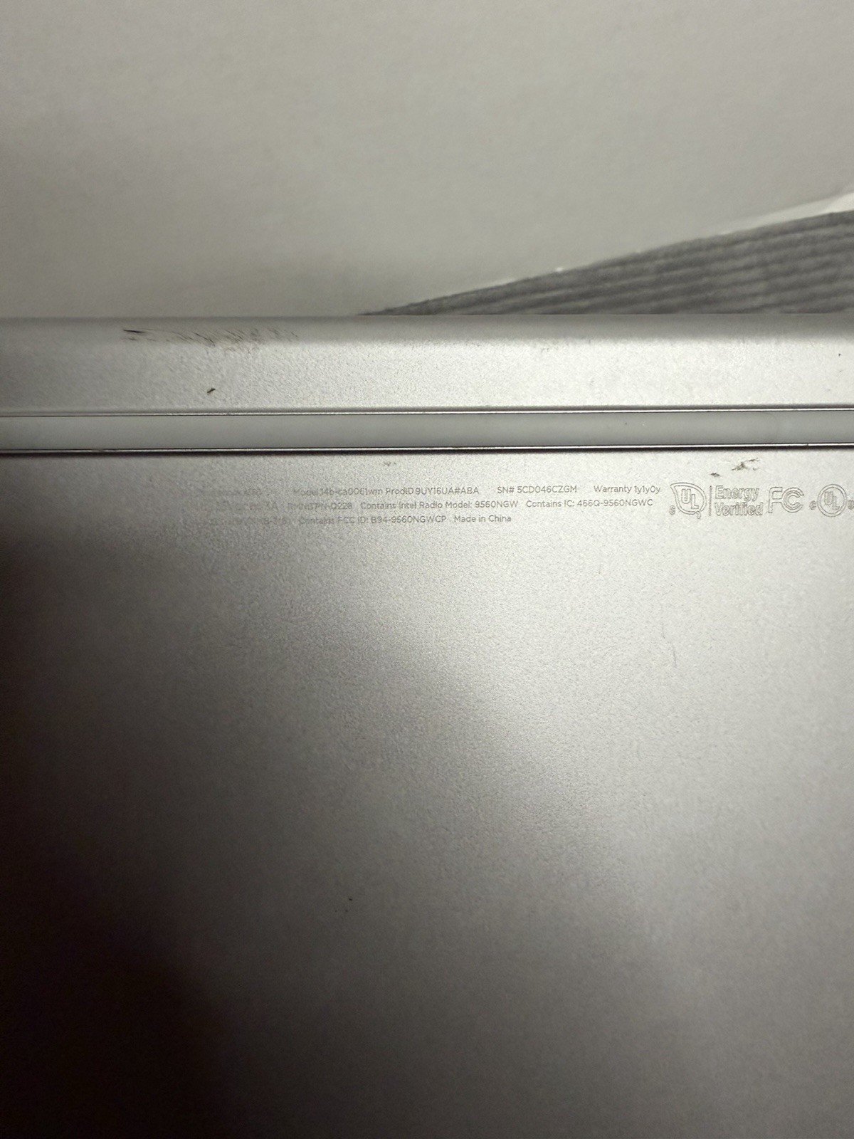 Hp White Chrome Book Laptop For Parts