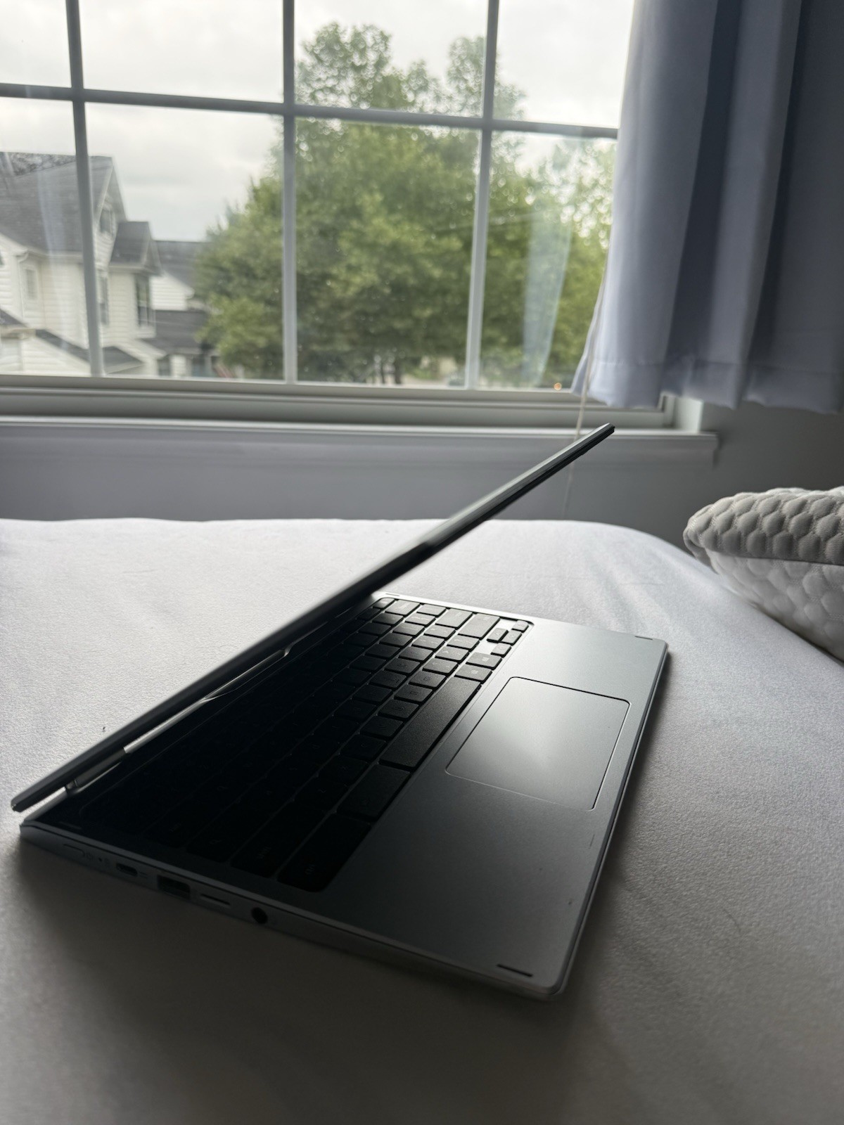 Acer Chromebook Spin 311: 11.6in touchscreen foldable laptop. *USB-C Charger