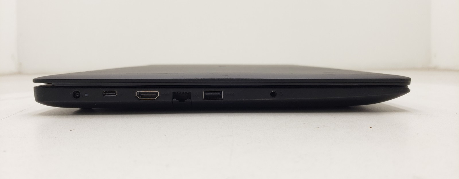 Dell Latitude 3590 Intel i5-8250U 16GB RAM 256GB SSD 15.6″ Win 11 Pro Laptop PC.
