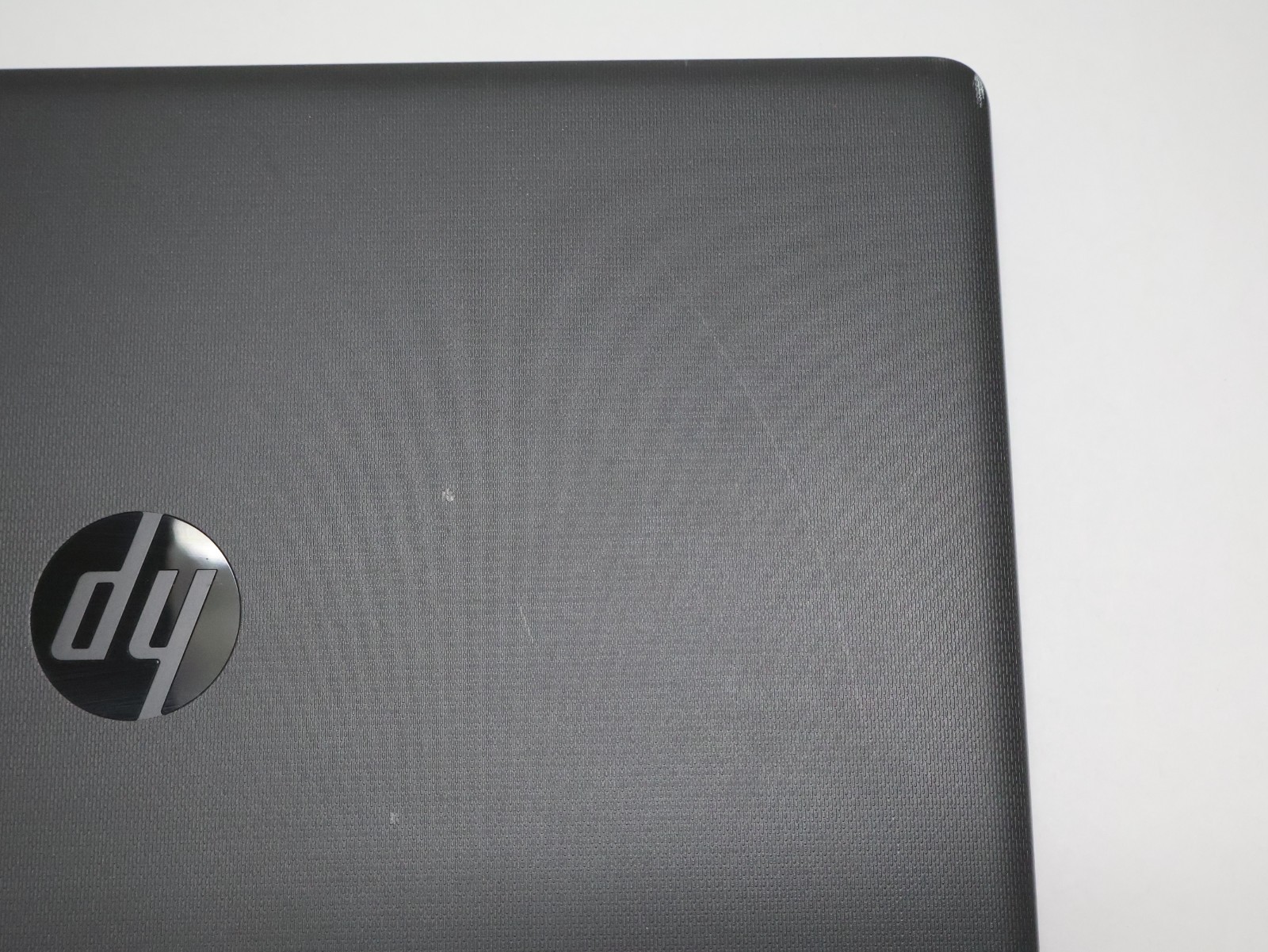 HP Notebook 255 G7 AMD A4-9125 Radeon R3 2.30Ghz 4GB 120GB NO BATTERY/WORN