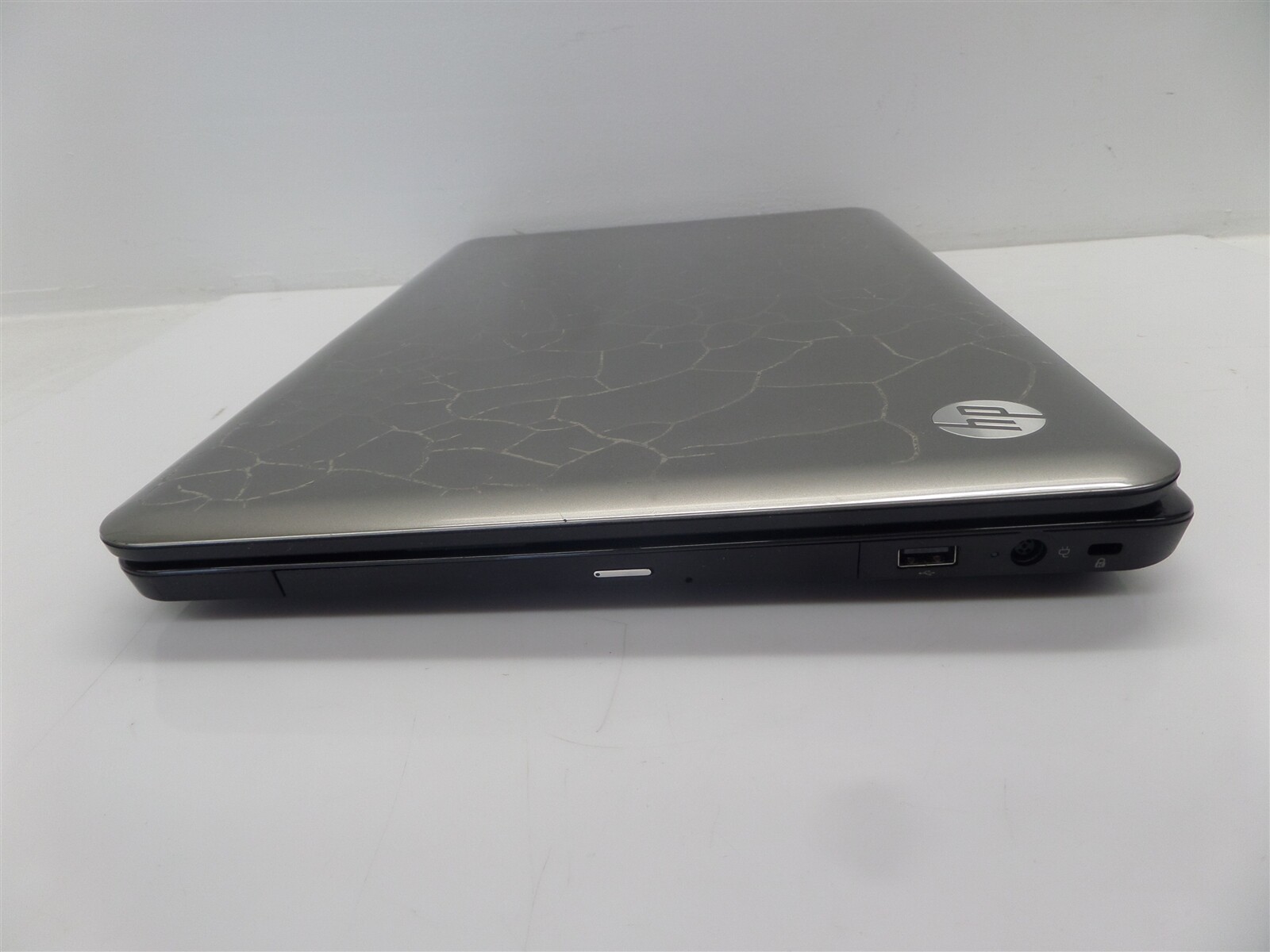 HP Pavillion g7-1340dx 17.3″ Laptop w/ i3-2350M 2.3GHz CPU 4GB RAM – No HDD