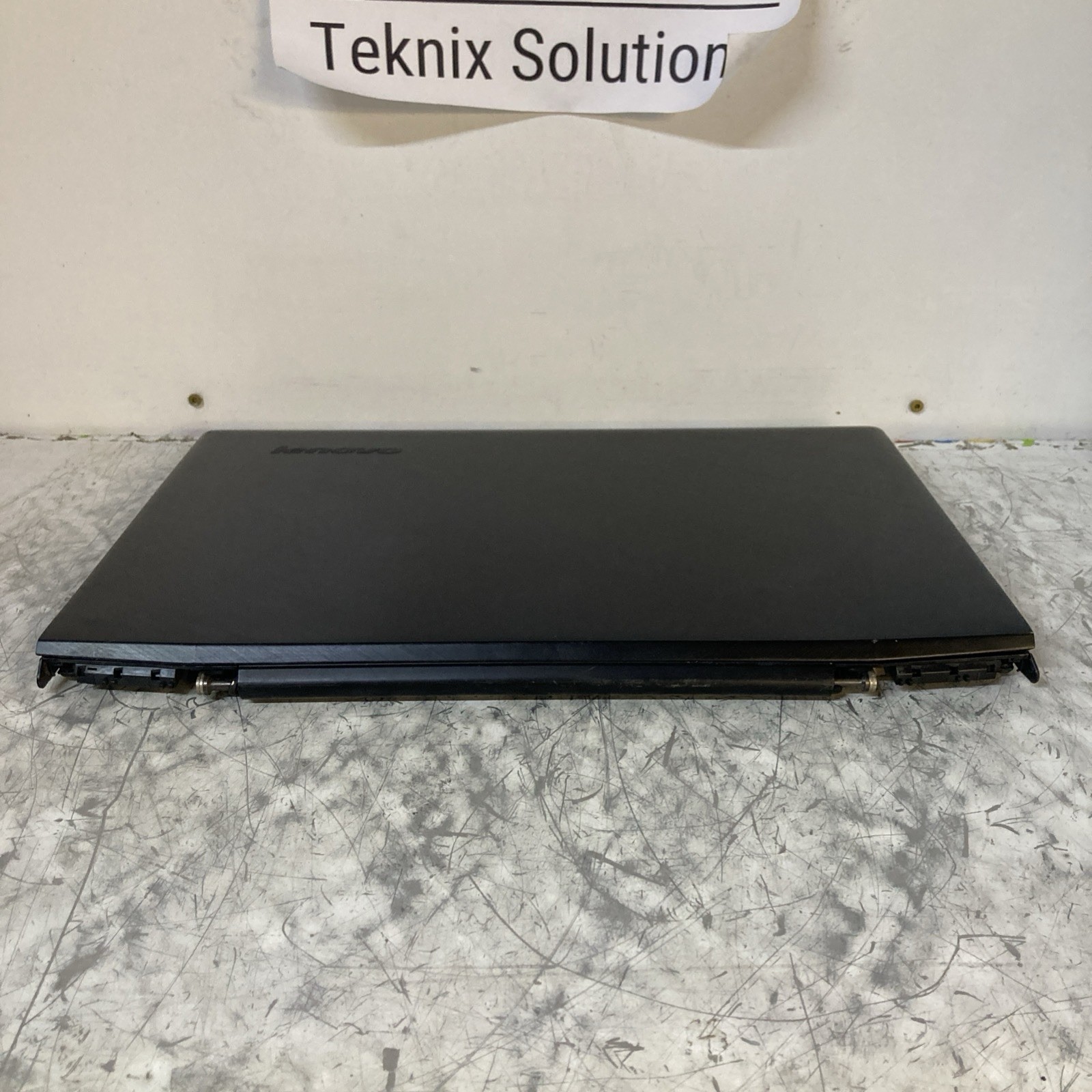 LENOVO Y50-70 unknown cpu, no RAM, NO HDD/OS no power