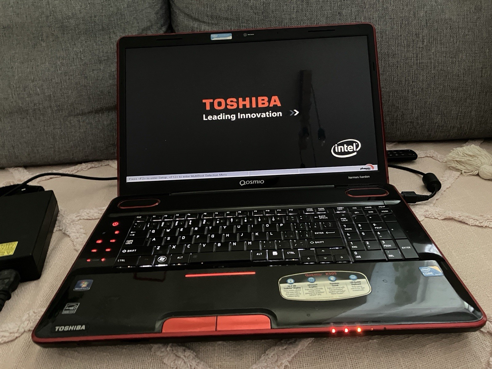 TOSHIBA Qosmio X505-Q870 – fully functional or for parts