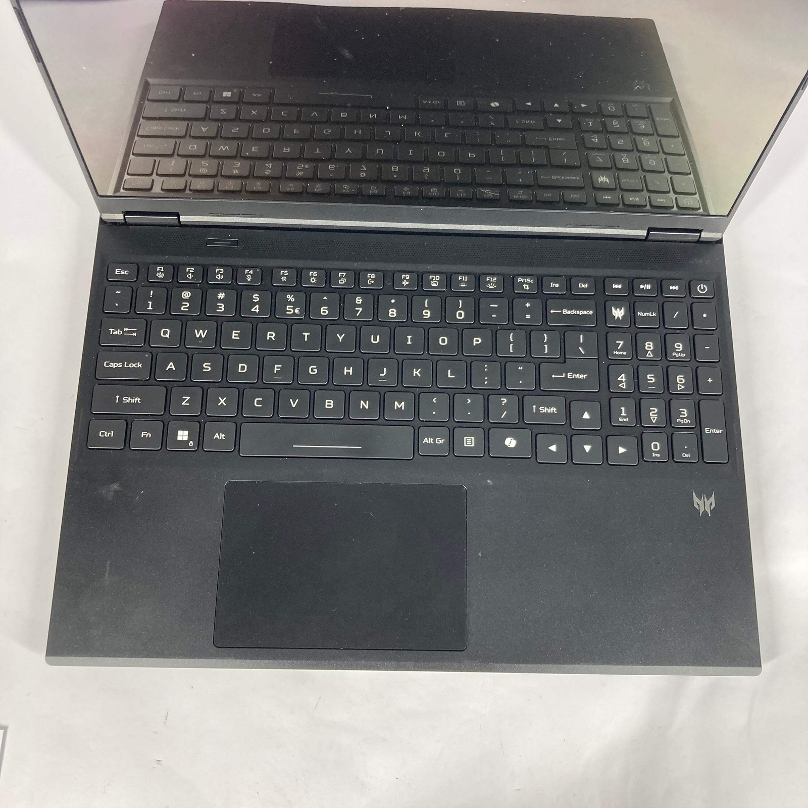 Acer PHN165-71 16″ ULTRA 9 275HX 2.7GHz 16GB RAM 1TB SSD GeForce RTX 5060