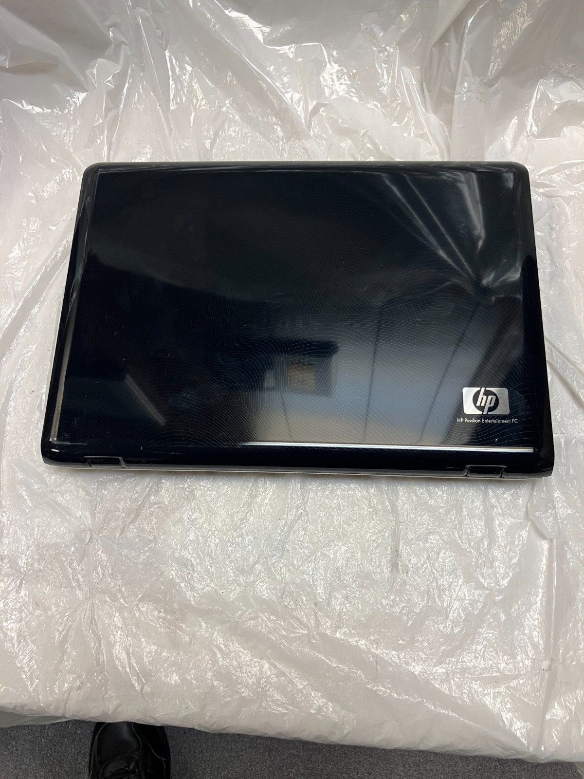 HP PAVILION DV2000 – AMD TURION 64 – 1GB RAM – 14″ -NO HD FOR PARTS