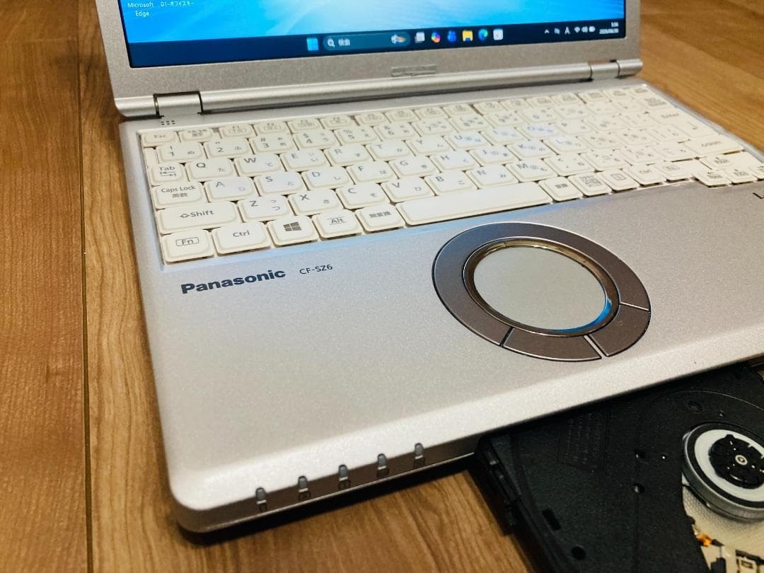 Panasonic Toughbook CF-SZ6 i7-7500U Intel HD SSD 256GB 8GB 12.1″WUXGA Win 11 DVD