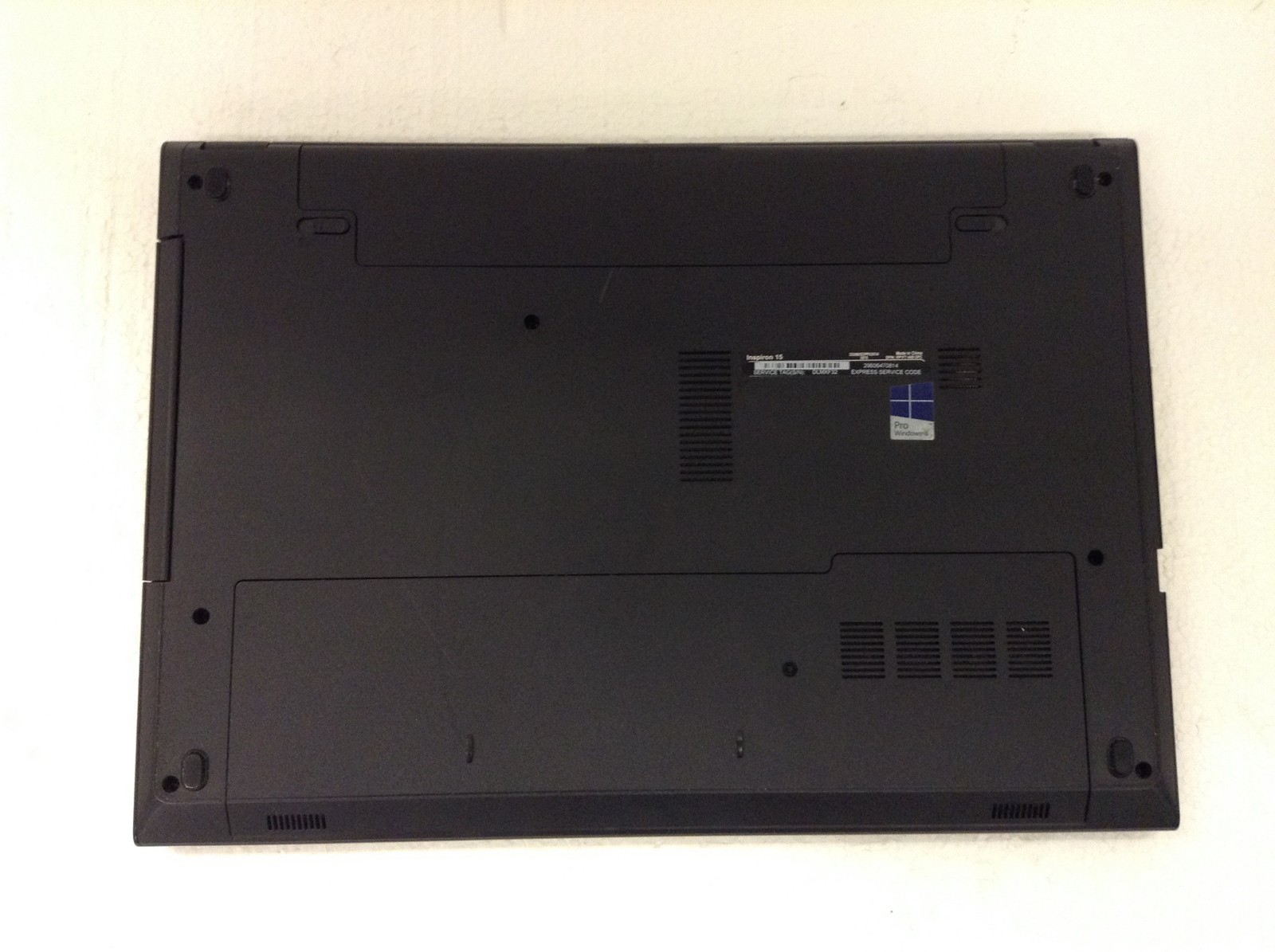 Dell Inspiron 15 3543 Laptop i5-5200U 2.20GHz 8GB RAM 1TB HDD DVD-RW WiFi Webcam